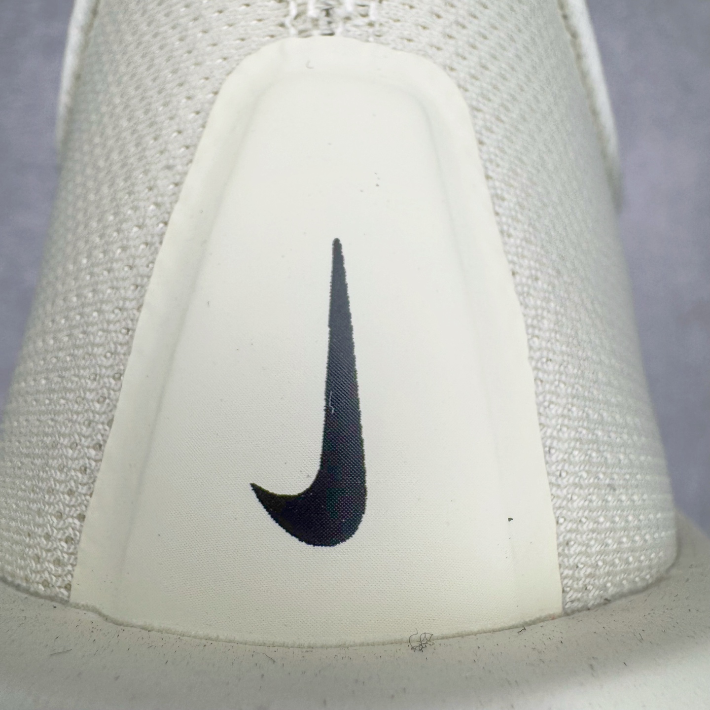 图片[17]-＃TG纯原 NK Quest 6 极致六代网面透气休闲跑步鞋 FD6033-104 简约高科技设计采用多层材料 为双足带来凉爽感受和稳固体验时尚鞋面搭配中足包覆设计 提供稳固贴合感 一层网眼布材质 在跑步期间为你带来轻盈透气性能 同时展现利落外观 加高叠层设计 为每一步带来柔软缓震性能 具备出色抓地力与耐穿着性 舒适感出众 货号：DD0204-301 尺码：36 36.5 37.5 38 38.5 39 40 40.5 41 42 42.5 43 44 44.5 45-选品中心