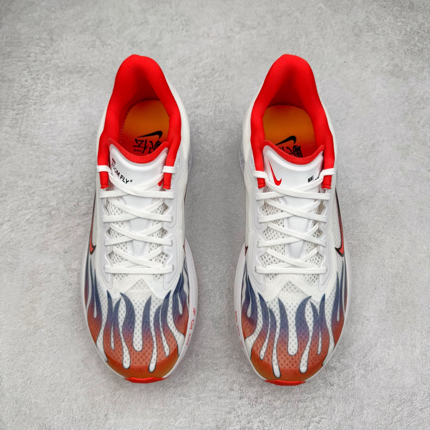 图片[2]-＃TG纯原 NK ZoomX Invincible Run Flyknit 6 轻量跑鞋 飞织低帮休闲运动慢跑鞋 厚底增高 老爹鞋 此鞋专为短跑运动员而生 是为 5 至 10 公里距离的赛事和训练打造 整体设计采用流线型的轻质工程网眼材质构成鞋面 并与其他 Running 旗舰鞋款同样搭载全脚掌 ZoomX 缓冲中底 搭配 Pebax 物料与橡胶外底 ZoomX StreakFly 首发配色以Prototype呈现 其灵感是来自开发期间的磨损测试 透过编号的标记与内侧的预期跑步距离突出研发过程 货号： HQ3498-100 尺码：36 36.5 37.5 38 38.5 39 40 40.5 41 42 42.5 43 44 45-选品中心