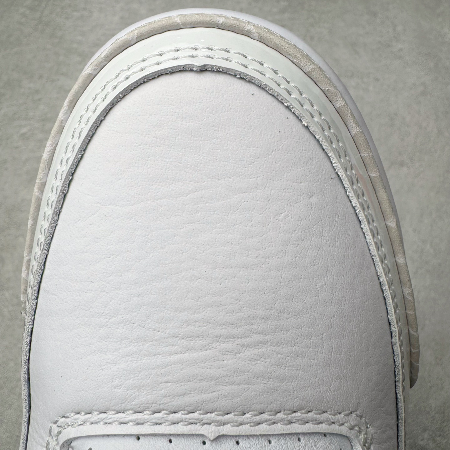 图片[14]-＃OG纯原 Air Jordan AJ3 Retro 纯白白猫 CT8532-111 原楦原纸板开发 确保原汁原味 原厂皮料质感色泽绝无偏差 完美中底拉帮 原厂中底钢印 原档案大底 如假白送 大底纹路 气垫通透度PU的回弹性均百分百还原 原厂电绣鞋舌飞人刺绣针数立体讲究精细欢迎对比正品原鞋 尺码：36 36.5 37.5 38 38.5 39 40 40.5 41 42 42.5 43 44 44.5 45 46 47.5-选品中心