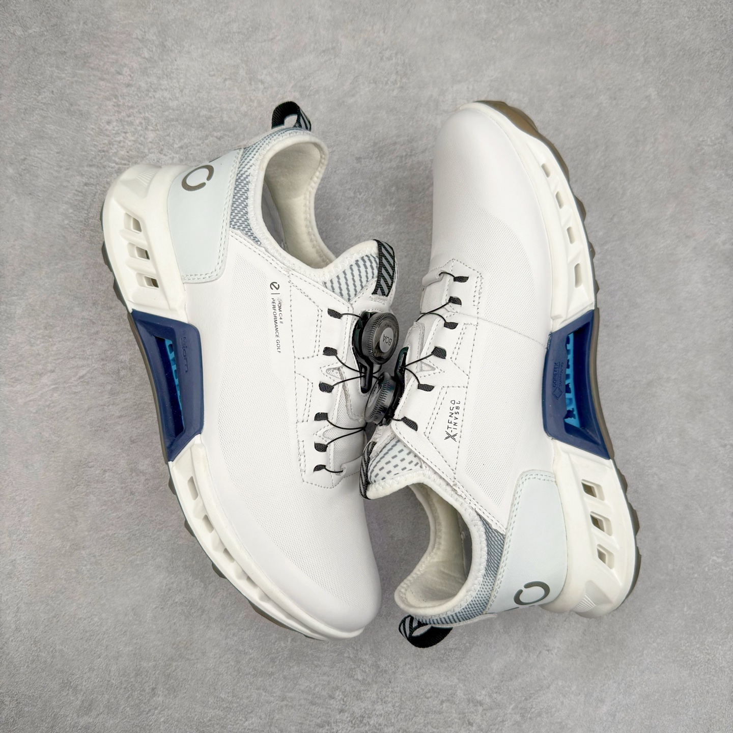 图片[3]-ECCO爱步男款运动鞋 真皮透气休闲防滑跑步鞋 健步BIOMC大经典 直接注塑工艺 稳固舒适 强效缓震与能量回弹 增加运动时的稳定与舒适 牛皮鞋面，纹理自然，柔韧耐穿 PU中底，带来轻盈舒适的上脚感受 橡胶大底，抓地力强，具有良好的耐磨性 都市探索 步履悠然 尺码：39 40 41 42 43 44（ 正常码）-选品中心