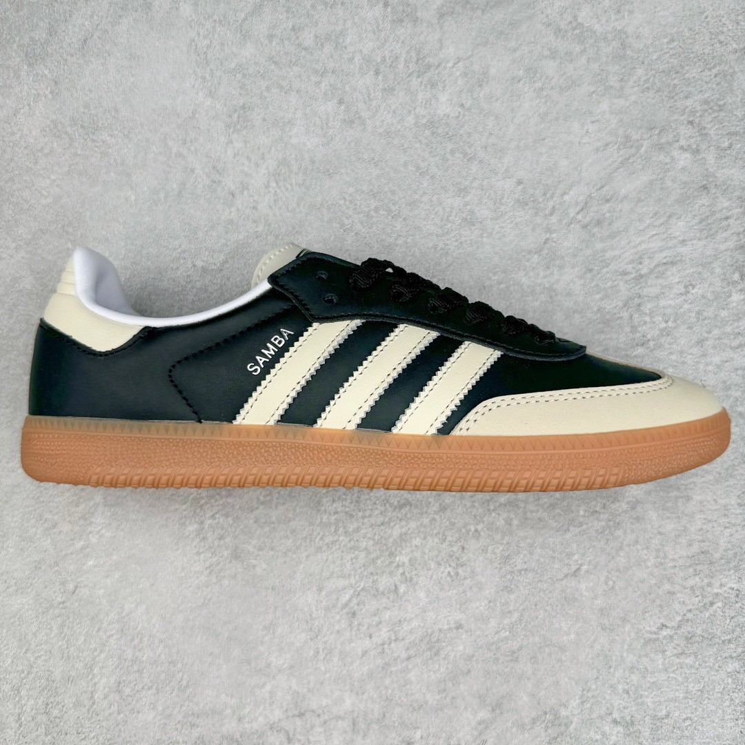 图片[7]-＃S2纯原福利 AD Original Samba OG 复古经典轻便板鞋 市场最高版本 正确烫金高频细节 原装纳米超迁+原装头层皮料 独家私模橡胶大底 原盒原配 这款桑巴鞋展示了高质量的工艺 带有装饰的超锁缝制和无缝的手感 柔软、柔软的皮革造型和标志性的3条纹完成了精致的外观 正规合身鞋带 鞋面上有绒面鞋垫 橡胶鞋底 享受正畸套筒软感 自50年代首次亮相以来就一直在赢得粉丝的青睐 尺码：36 36.5 37.5 38 38.5 39 40 40.5 41 42 42.5 43 44 44.5 45-选品中心