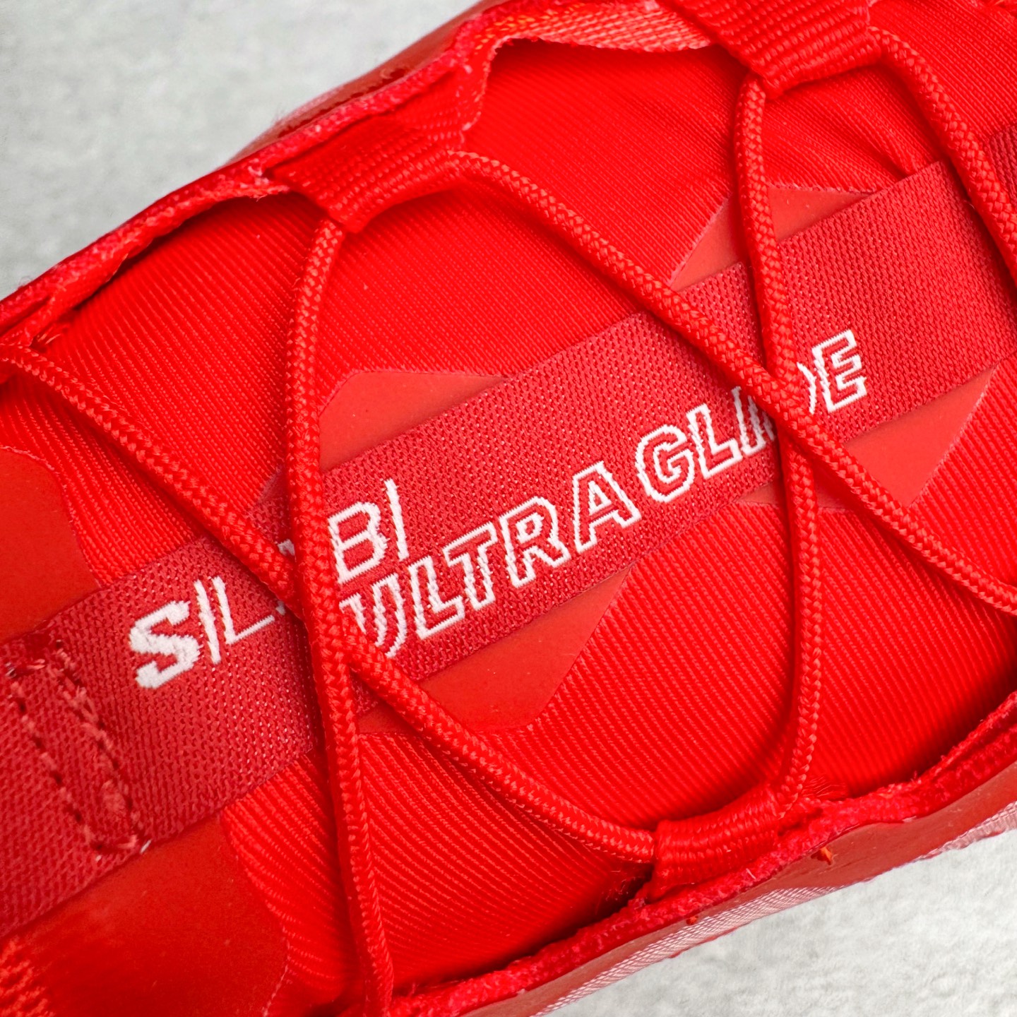 图片[16]-＃GX SALOMON萨洛蒙 S/LAB ULTRA Glide 柔软舒适防滑耐磨 低帮跑步鞋 SALOMON诞生于1947年的法国阿尔卑斯山区，全球知名的户外运动品牌。一直致力于推动滑雪、越野跑等山地运动的发展及产品的进步。其产品设计致力于追求创新和发掘产品的性能极限，帮助喜欢自由的人在山地间不断挑战自我 尺码：36 36.5 37.5 38 38.5 39 40 40.5 41 42 42.5 43 44 44.5 45 46.5-选品中心