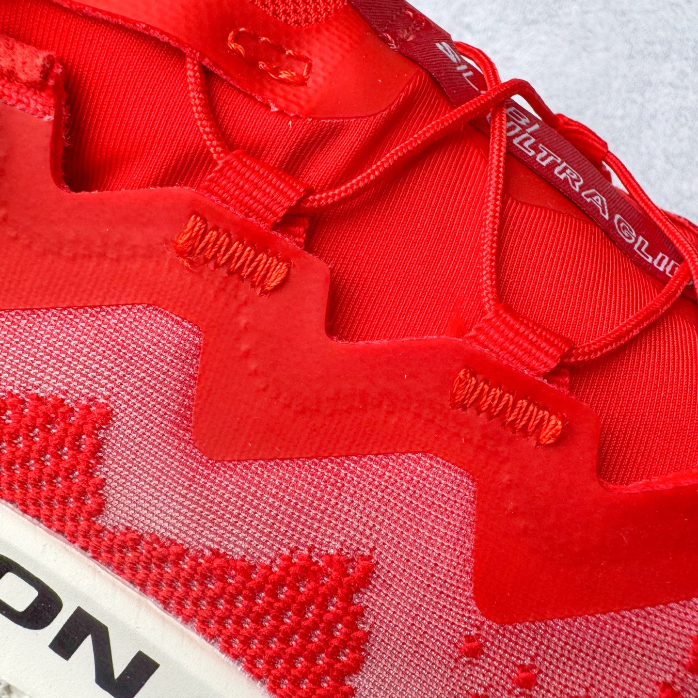 图片[19]-＃GX SALOMON萨洛蒙 S/LAB ULTRA Glide 柔软舒适防滑耐磨 低帮跑步鞋 SALOMON诞生于1947年的法国阿尔卑斯山区，全球知名的户外运动品牌。一直致力于推动滑雪、越野跑等山地运动的发展及产品的进步。其产品设计致力于追求创新和发掘产品的性能极限，帮助喜欢自由的人在山地间不断挑战自我 尺码：36 36.5 37.5 38 38.5 39 40 40.5 41 42 42.5 43 44 44.5 45 46.5-选品中心