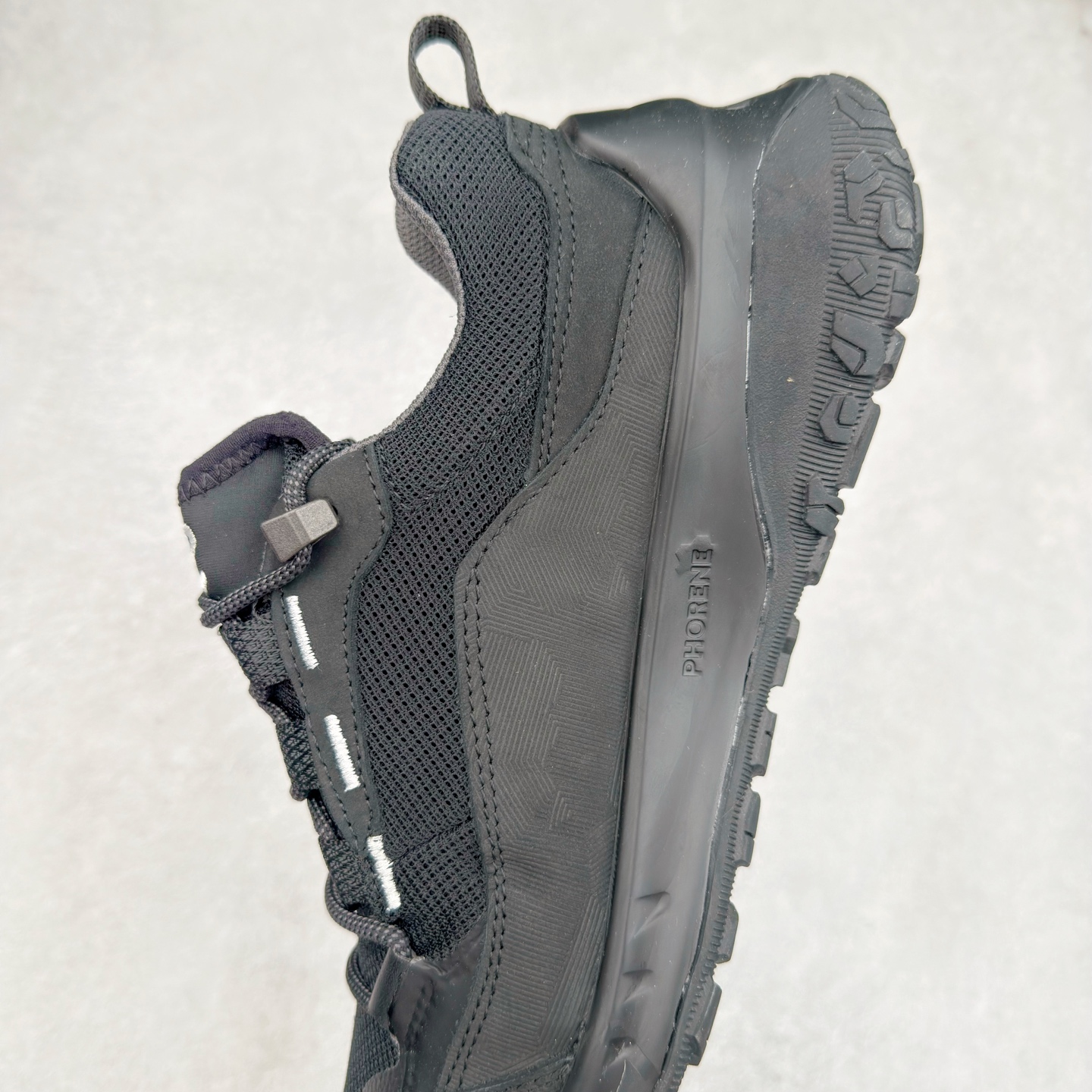 图片[7]-ECCO爱步男款运动鞋 真皮透气休闲防滑跑步鞋 健步BIOMC大经典 直接注塑工艺 稳固舒适 强效缓震与能量回弹 增加运动时的稳定与舒适 牛皮鞋面，纹理自然，柔韧耐穿 PU中底，带来轻盈舒适的上脚感受 橡胶大底，抓地力强，具有良好的耐磨性 都市探索 步履悠然 尺码：39 40 41 42 43 44（ 正常码）-选品中心