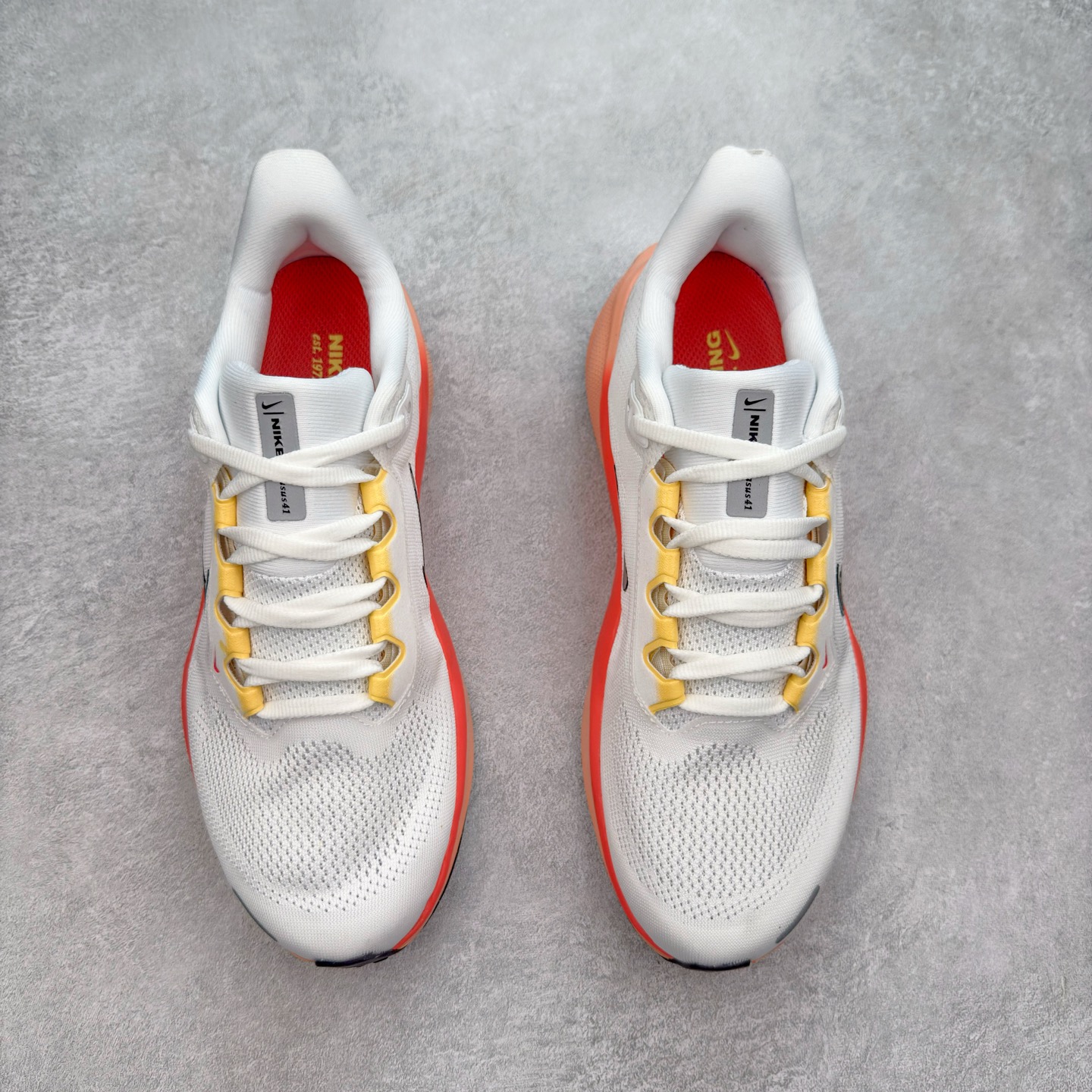 图片[2]-＃特价福利 NK Zoom Pegasus 飞马41代马拉松系列网面透气缓震疾速跑鞋 拥有 Zoom Air 一如既往的稳定感和流畅感 鞋面采用工程网眼设计 为特定高热区域营造出色透气性 进一步增加鞋面的穿孔数量 让足部能够快速散热 中足搭配 Flywire 飞线 在高速运动时营造舒适稳定的贴合感 内置Zoon气垫加持 动力十足 尺码：36 36.5 37.5 38 38.5 39 40 40.5 41 42 42.5 43 44 44.5 45-选品中心