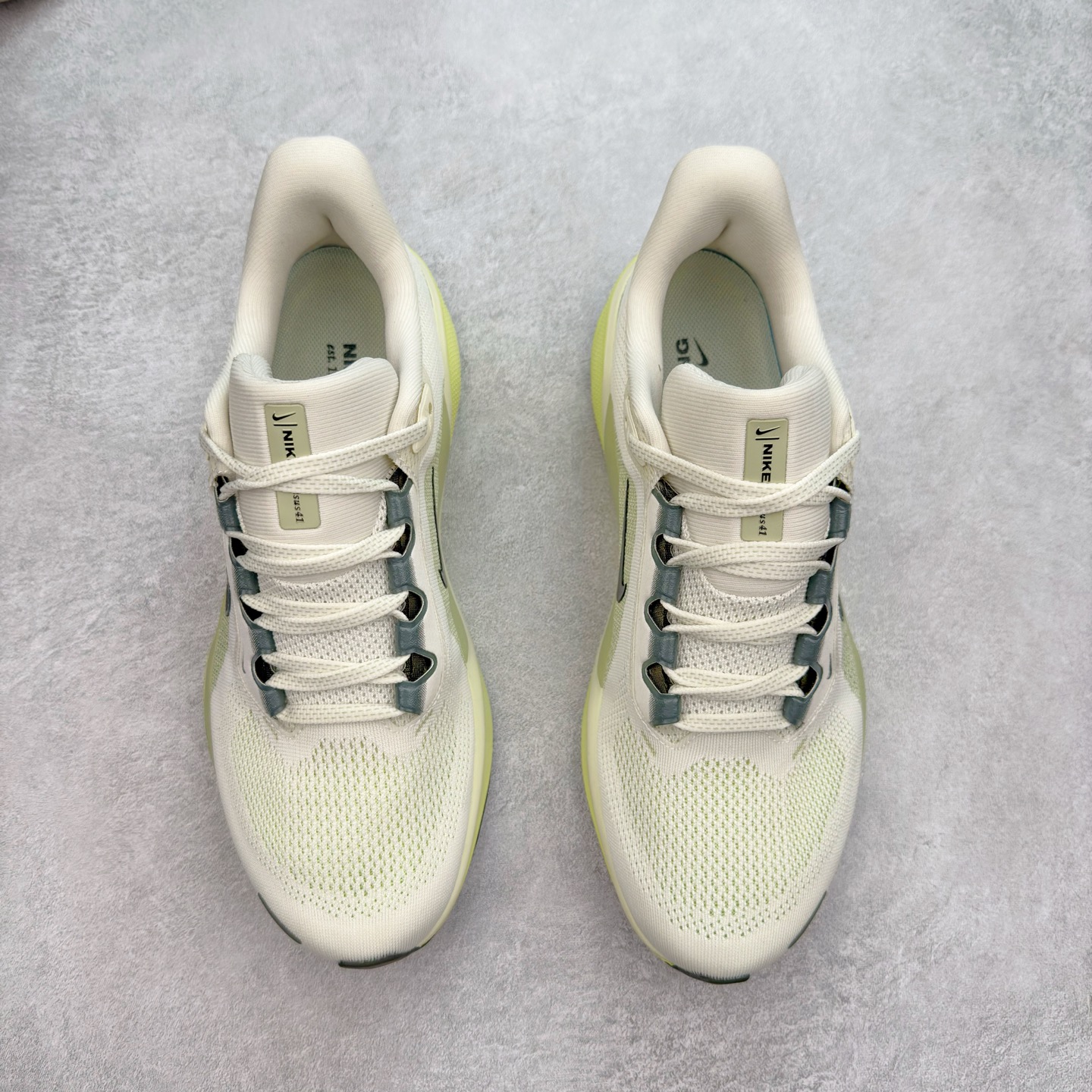 图片[2]-＃特价福利 NK Zoom Pegasus 飞马41代马拉松系列网面透气缓震疾速跑鞋 拥有 Zoom Air 一如既往的稳定感和流畅感 鞋面采用工程网眼设计 为特定高热区域营造出色透气性 进一步增加鞋面的穿孔数量 让足部能够快速散热 中足搭配 Flywire 飞线 在高速运动时营造舒适稳定的贴合感 内置Zoon气垫加持 动力十足 尺码：36 36.5 37.5 38 38.5 39 40 40.5 41 42 42.5 43 44 44.5 45-选品中心