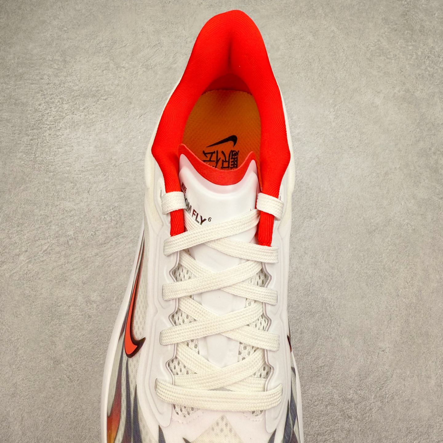 图片[5]-＃TG纯原 NK ZoomX Invincible Run Flyknit 6 轻量跑鞋 飞织低帮休闲运动慢跑鞋 厚底增高 老爹鞋 此鞋专为短跑运动员而生 是为 5 至 10 公里距离的赛事和训练打造 整体设计采用流线型的轻质工程网眼材质构成鞋面 并与其他 Running 旗舰鞋款同样搭载全脚掌 ZoomX 缓冲中底 搭配 Pebax 物料与橡胶外底 ZoomX StreakFly 首发配色以Prototype呈现 其灵感是来自开发期间的磨损测试 透过编号的标记与内侧的预期跑步距离突出研发过程 尺码：36 36.5 37.5 38 38.5 39 40 40.5 41 42 42.5 43 44 45-选品中心