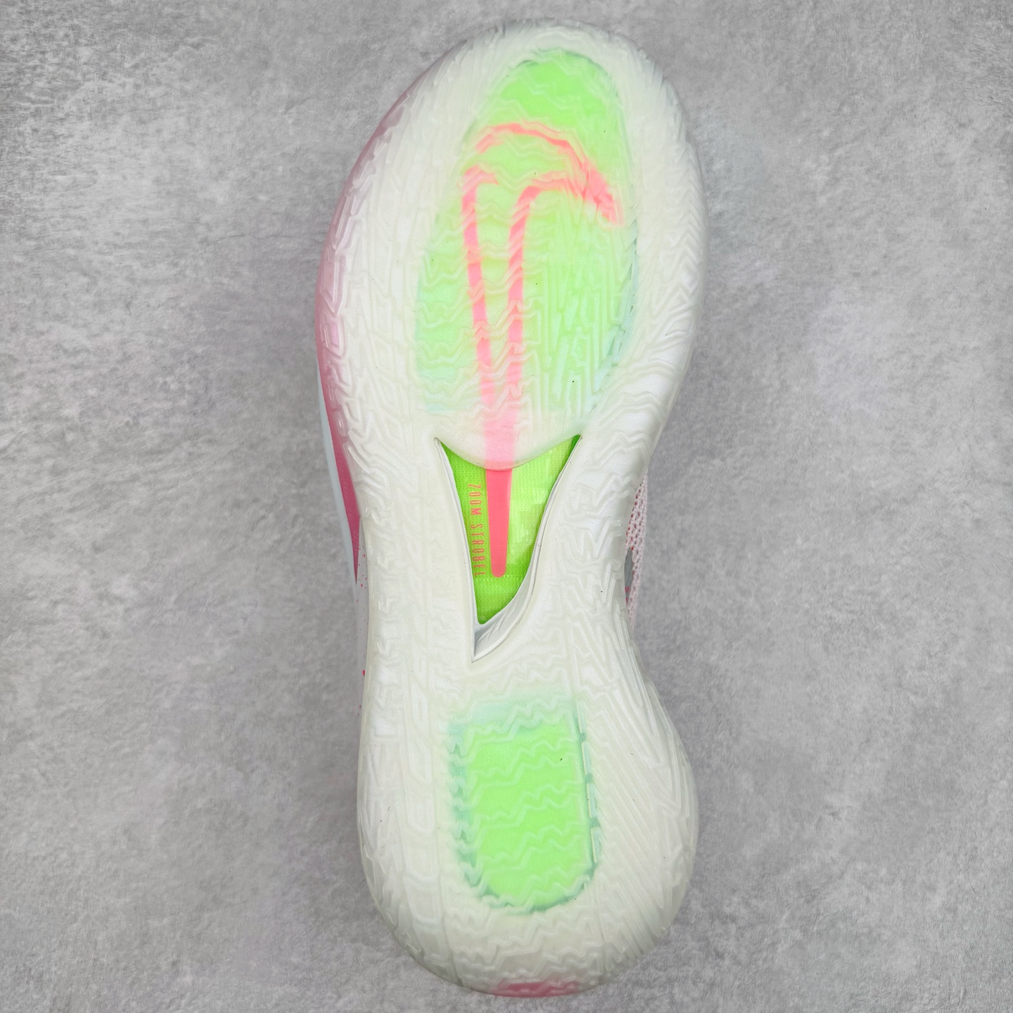 图片[9]-＃灭世纯原 NK ZOOM GT CUT 1 低帮实战篮球鞋 CZ0176-008 历时三月调试 完美版型独家呈现 独家革新四层加厚复合鞋面 鞋面强度及支撑性能秒杀市场尝鲜纯原 独家内置高韧性TPU抗扭片 尝鲜纯原无抗扭片 原厂ZOOM 配套工艺气垫 澎湃脚感上脚可鉴 区分市场假气垫 低气压气垫 大底正确拼接式SWOOSH图案 区分市场一体式贴膜 原厂REACT中底发泡模具 前掌纹路极其立体 防滑性能优异 实战出真知 历经多位圈内大神实战测试 尺码：39 40 40.5 41 42 42.5 43 44 44.5 45 46-选品中心