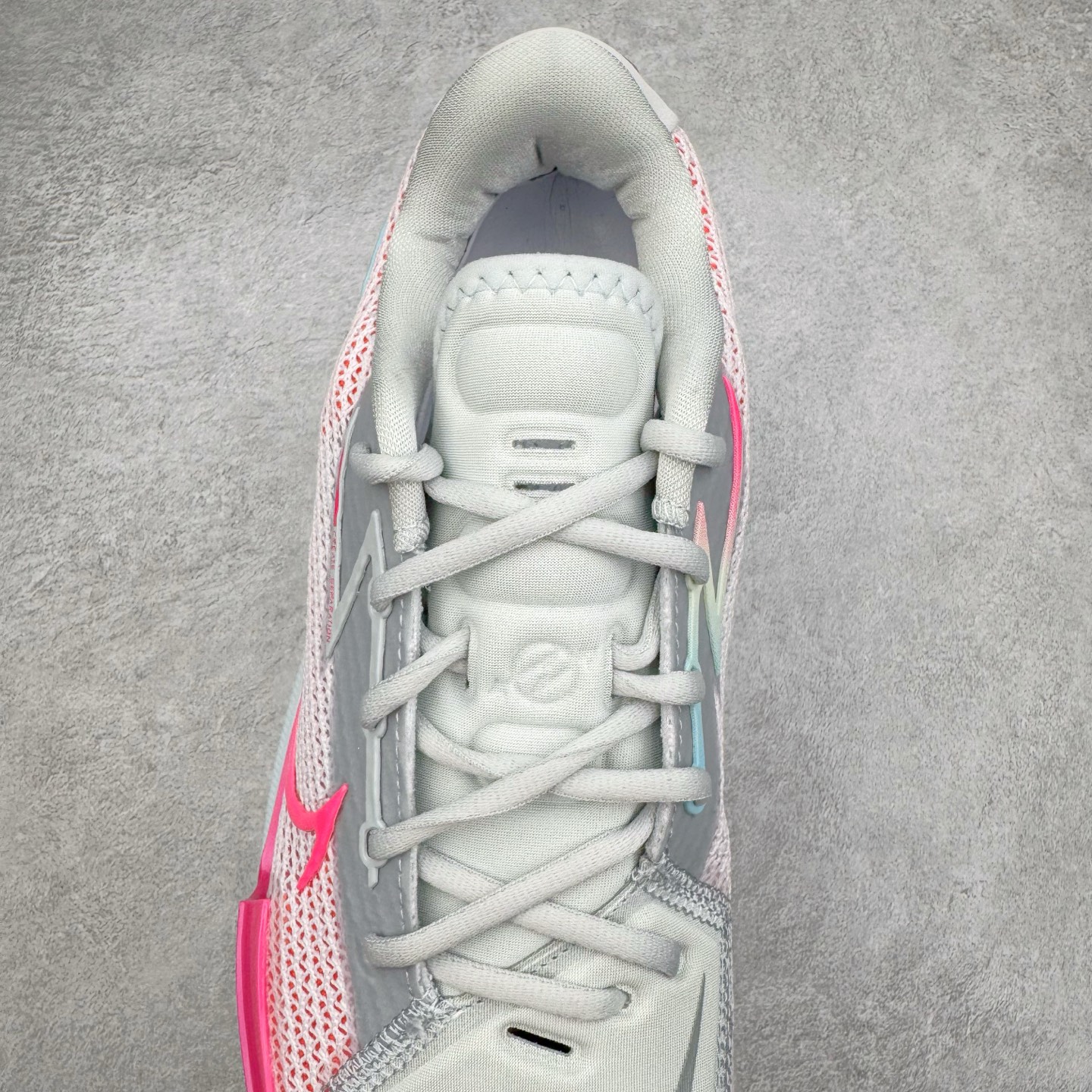 图片[5]-＃灭世纯原 NK ZOOM GT CUT 1 低帮实战篮球鞋 CZ0176-008 历时三月调试 完美版型独家呈现 独家革新四层加厚复合鞋面 鞋面强度及支撑性能秒杀市场尝鲜纯原 独家内置高韧性TPU抗扭片 尝鲜纯原无抗扭片 原厂ZOOM 配套工艺气垫 澎湃脚感上脚可鉴 区分市场假气垫 低气压气垫 大底正确拼接式SWOOSH图案 区分市场一体式贴膜 原厂REACT中底发泡模具 前掌纹路极其立体 防滑性能优异 实战出真知 历经多位圈内大神实战测试 尺码：39 40 40.5 41 42 42.5 43 44 44.5 45 46-选品中心