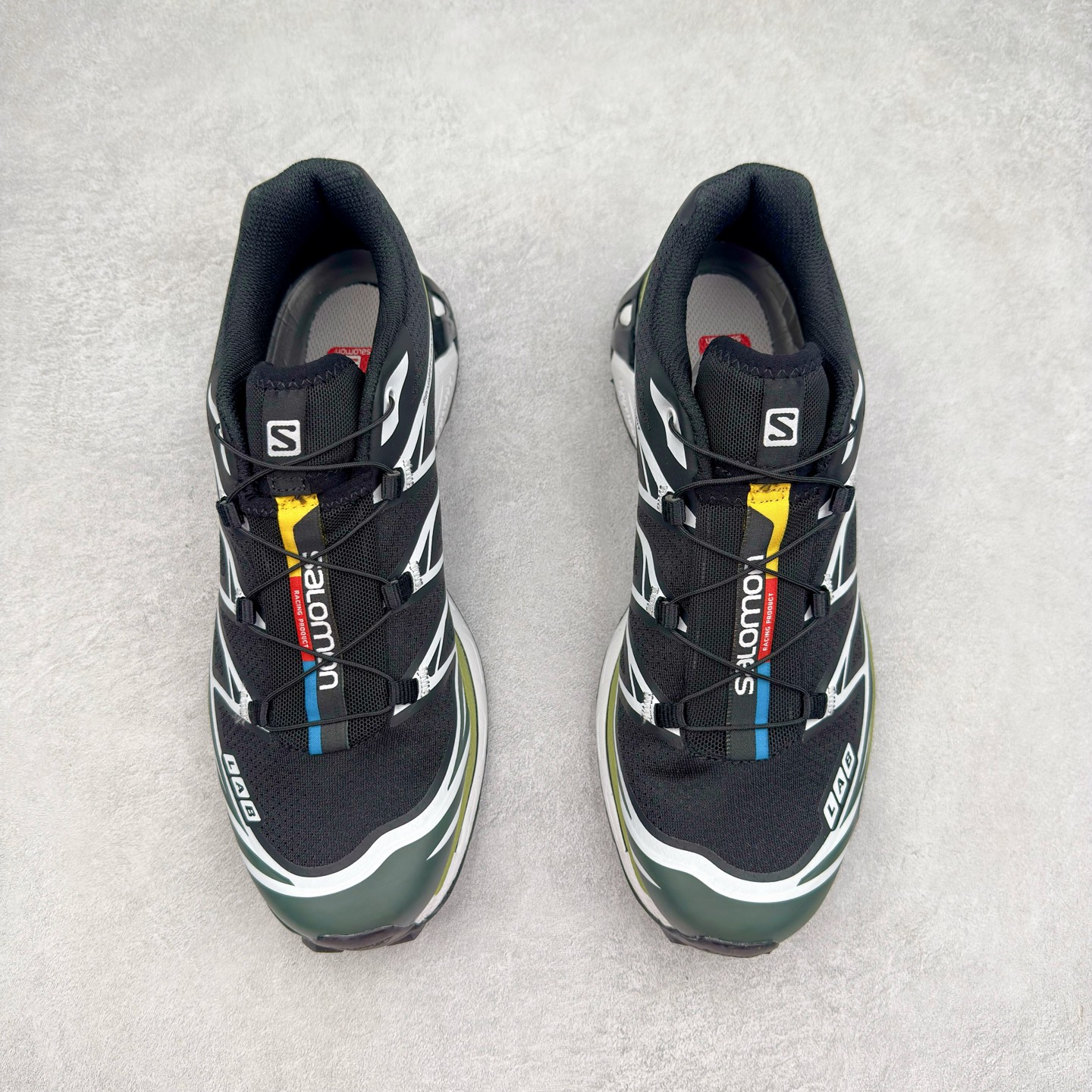 图片[2]-＃纯原福利 Salomon 萨洛蒙 XT-6 复古机能户外跑鞋 这双XT-6 鞋面以锯齿状的包裹系统呈现 在黑色基底之下加入了各种色点缀 内嵌式的袜套设计与 Quicklace 系带系统一道 实现了立体包裹与精准贴合 结合 Contagrip 大底科技 让穿着者可以轻松驾驭户外与通勤下的任何运动生活场景 无缝鞋身户外随意纵横 颜值与脚感兼备 出街通勤 绝对非常吸睛 你值得拥有 尺码：36 36.5 37.5 38 38.5 39 40 40.5 41 42 42.5 43 44 44.5 45-选品中心