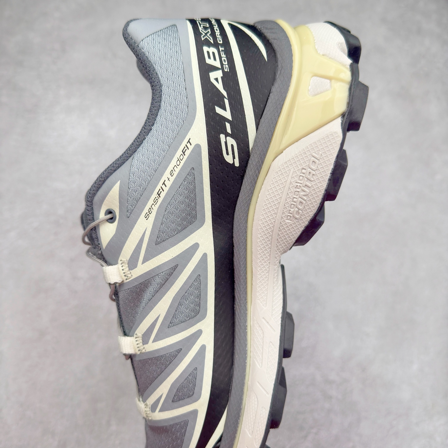 图片[7]-＃纯原福利 Salomon 萨洛蒙 XT-6 复古机能户外跑鞋 这双XT-6 鞋面以锯齿状的包裹系统呈现 在黑色基底之下加入了各种色点缀 内嵌式的袜套设计与 Quicklace 系带系统一道 实现了立体包裹与精准贴合 结合 Contagrip 大底科技 让穿着者可以轻松驾驭户外与通勤下的任何运动生活场景 无缝鞋身户外随意纵横 颜值与脚感兼备 出街通勤 绝对非常吸睛 你值得拥有 尺码：36 36.5 37.5 38 38.5 39 40 40.5 41 42 42.5 43 44 44.5 45-选品中心