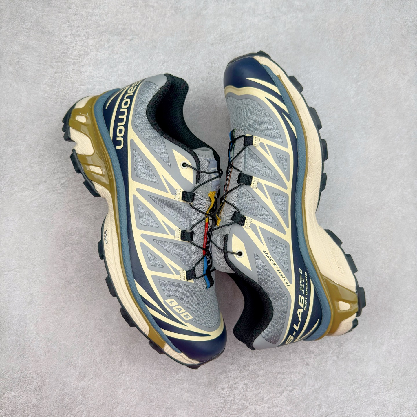 图片[3]-＃纯原福利 Salomon 萨洛蒙 XT-6 复古机能户外跑鞋 这双XT-6 鞋面以锯齿状的包裹系统呈现 在黑色基底之下加入了各种色点缀 内嵌式的袜套设计与 Quicklace 系带系统一道 实现了立体包裹与精准贴合 结合 Contagrip 大底科技 让穿着者可以轻松驾驭户外与通勤下的任何运动生活场景 无缝鞋身户外随意纵横 颜值与脚感兼备 出街通勤 绝对非常吸睛 你值得拥有 尺码：36 36.5 37.5 38 38.5 39 40 40.5 41 42 42.5 43 44 44.5 45-选品中心