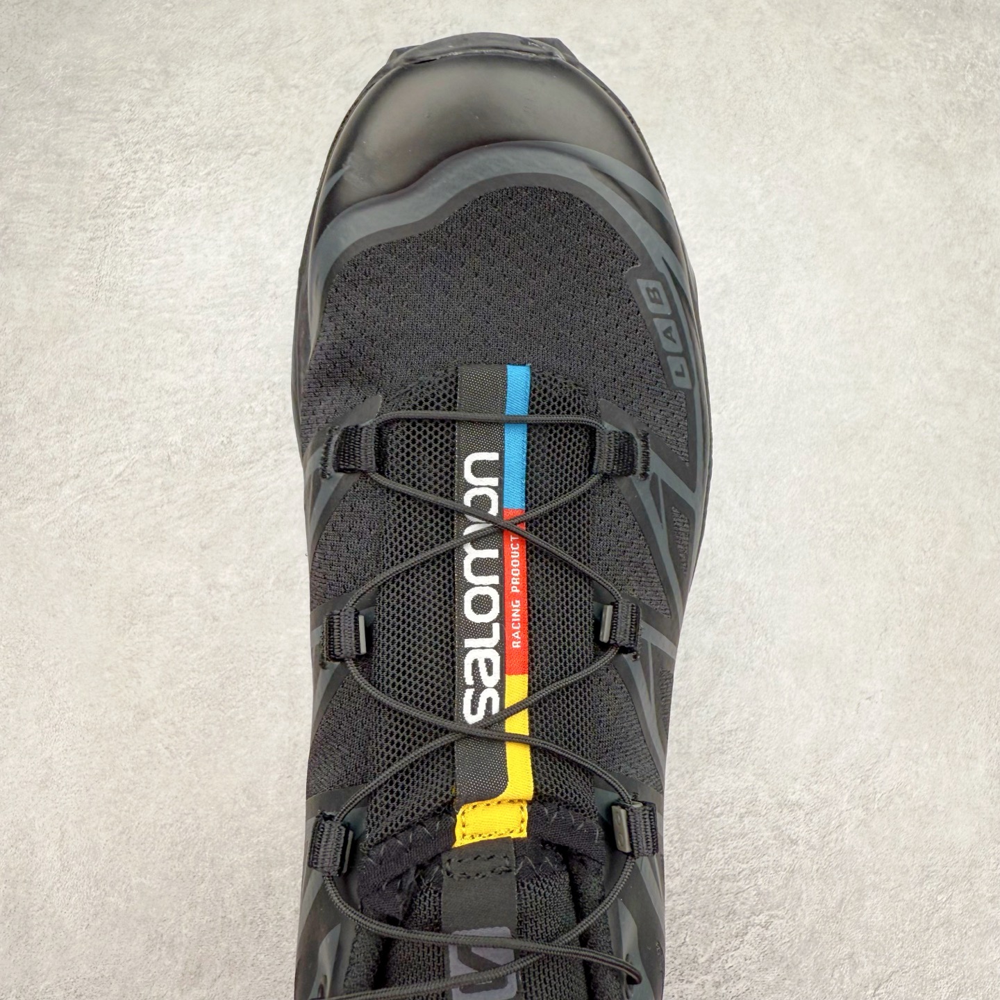 图片[4]-＃纯原福利 Salomon 萨洛蒙 XT-6 复古机能户外跑鞋 这双XT-6 鞋面以锯齿状的包裹系统呈现 在黑色基底之下加入了各种色点缀 内嵌式的袜套设计与 Quicklace 系带系统一道 实现了立体包裹与精准贴合 结合 Contagrip 大底科技 让穿着者可以轻松驾驭户外与通勤下的任何运动生活场景 无缝鞋身户外随意纵横 颜值与脚感兼备 出街通勤 绝对非常吸睛 你值得拥有 尺码：36 36.5 37.5 38 38.5 39 40 40.5 41 42 42.5 43 44 44.5 45-选品中心