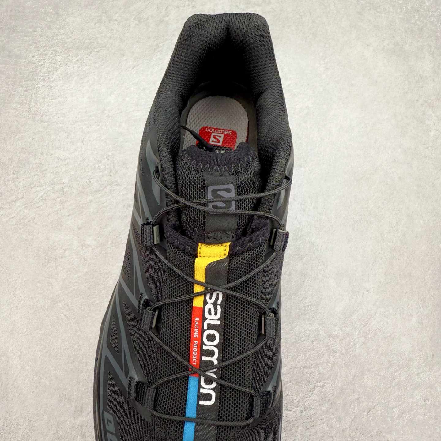 图片[5]-＃纯原福利 Salomon 萨洛蒙 XT-6 复古机能户外跑鞋 这双XT-6 鞋面以锯齿状的包裹系统呈现 在黑色基底之下加入了各种色点缀 内嵌式的袜套设计与 Quicklace 系带系统一道 实现了立体包裹与精准贴合 结合 Contagrip 大底科技 让穿着者可以轻松驾驭户外与通勤下的任何运动生活场景 无缝鞋身户外随意纵横 颜值与脚感兼备 出街通勤 绝对非常吸睛 你值得拥有 尺码：36 36.5 37.5 38 38.5 39 40 40.5 41 42 42.5 43 44 44.5 45-选品中心