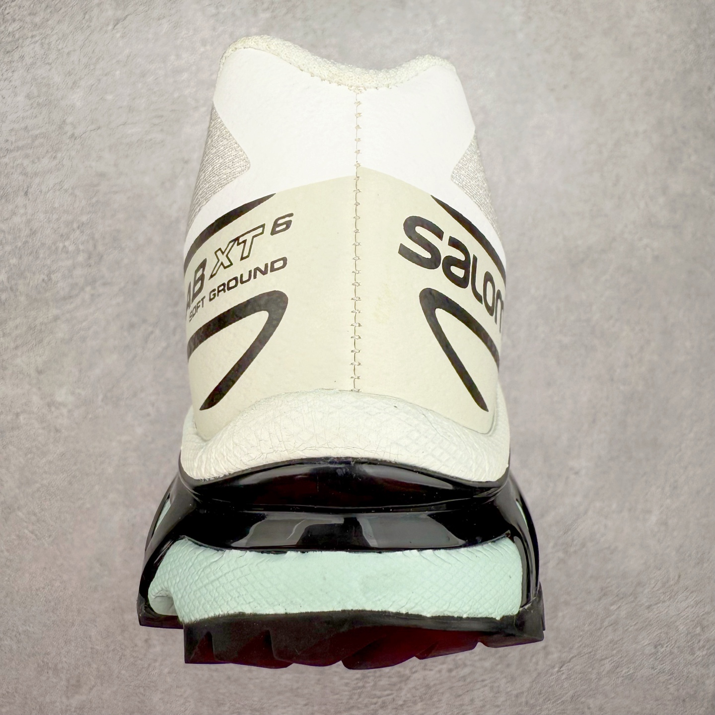 图片[8]-＃纯原福利 Salomon 萨洛蒙 XT-6 复古机能户外跑鞋 这双XT-6 鞋面以锯齿状的包裹系统呈现 在黑色基底之下加入了各种色点缀 内嵌式的袜套设计与 Quicklace 系带系统一道 实现了立体包裹与精准贴合 结合 Contagrip 大底科技 让穿着者可以轻松驾驭户外与通勤下的任何运动生活场景 无缝鞋身户外随意纵横 颜值与脚感兼备 出街通勤 绝对非常吸睛 你值得拥有 尺码：36 36.5 37.5 38 38.5 39 40 40.5 41 42 42.5 43 44 44.5 45-选品中心