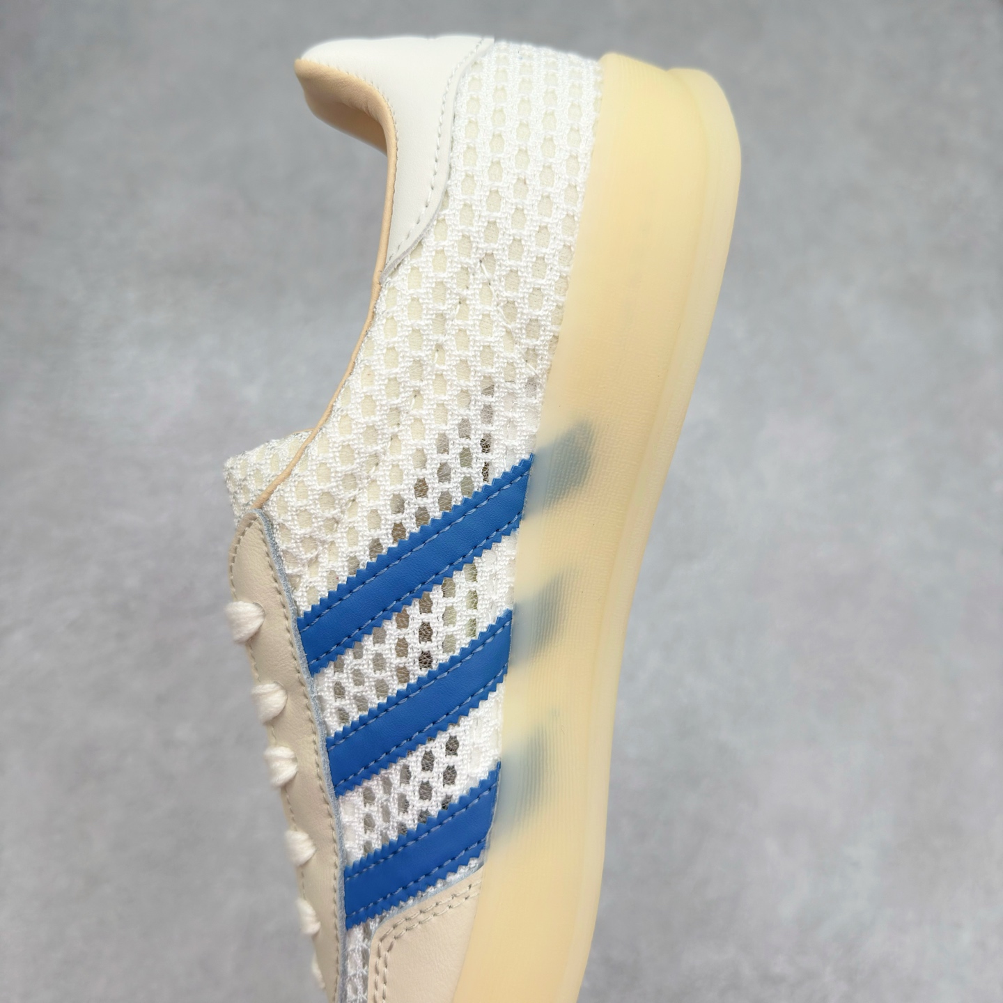 图片[7]-AD Gazelle Indoor Trainers 羚羊内训系列低帮复古百搭休闲运动德训风板鞋 JH5419 90年代经典的复刻版！自60年代以足球训练鞋面世以来,Gazelle就以其经典设计席卷全球。1991年版本的复刻,再造经典Gazelle。采用皮革打造,搭配浊色细节,让这款经典更加简约。尺码：36 36⅔ 37⅓ 38 38⅔ 39⅓ 40 40⅔ 41⅓ 42 42⅔ 43⅓ 44⅓ 44⅔ 45-选品中心