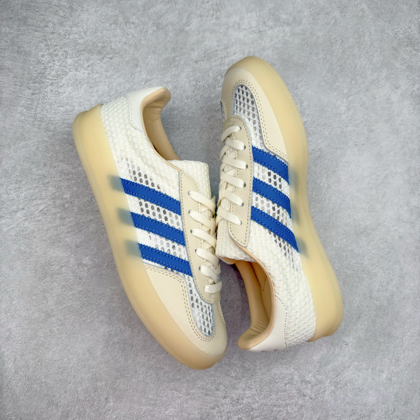 图片[3]-AD Gazelle Indoor Trainers 羚羊内训系列低帮复古百搭休闲运动德训风板鞋 JH5419 90年代经典的复刻版！自60年代以足球训练鞋面世以来,Gazelle就以其经典设计席卷全球。1991年版本的复刻,再造经典Gazelle。采用皮革打造,搭配浊色细节,让这款经典更加简约。尺码：36 36⅔ 37⅓ 38 38⅔ 39⅓ 40 40⅔ 41⅓ 42 42⅔ 43⅓ 44⅓ 44⅔ 45-选品中心