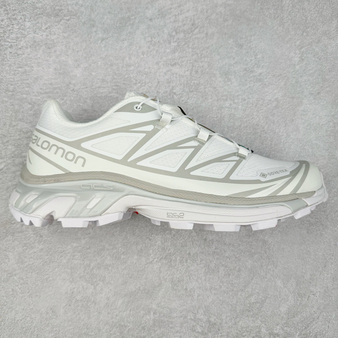 ＃纯原福利 Salomon 萨洛蒙 XT-6 复古机能户外跑鞋 这双XT-6 鞋面以锯齿状的包裹系统呈现 在黑色基底之下加入了各种色点缀 内嵌式的袜套设计与 Quicklace 系带系统一道 实现了立体包裹与精准贴合 结合 Contagrip 大底科技 让穿着者可以轻松驾驭户外与通勤下的任何运动生活场景 无缝鞋身户外随意纵横 颜值与脚感兼备 出街通勤 绝对非常吸睛 你值得拥有 尺码：36 36.5 37.5 38 38.5 39 40 40.5 41 42 42.5 43 44 44.5 45-选品中心