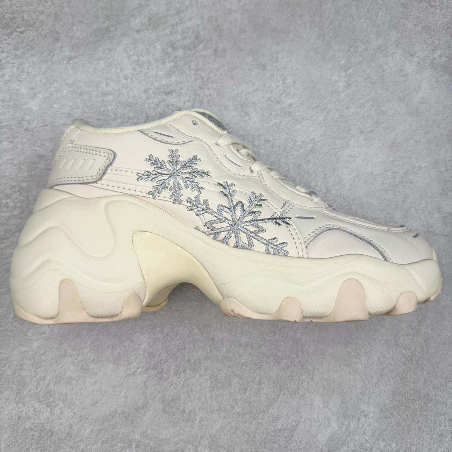 ＃福利特价 PUMA Pulsar Wedge 彪马运动舒适减震防滑耐磨低帮生活休闲鞋老爹鞋 尺码：36 36.5 37.5 38 38.5 39-选品中心