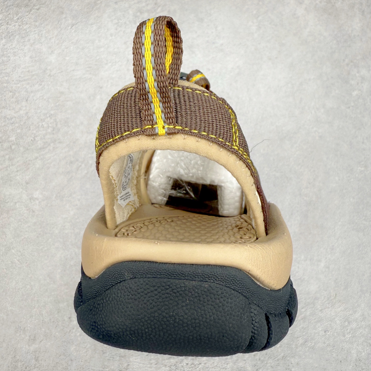 图片[8]-人气户外休闲鞋品牌-科恩Keen Uneek Flat-M 平底编织弹力穿搭溯溪涉水休闲户外凉鞋 #外贸订单出口品质#采用进口机台编制两根尼龙绳组成鞋面(快干衬里原料!!)#原装轻量级EVA中底缓震材质组合防滑橡胶外底部 夏季潮鞋,文青界的凉鞋至尊 都市机能户外品牌 KEEN 向来积极为其旗下大热鞋款 UNEEK 推出联名款，后跟为全封闭设计，快干衬里，HIGH-TRACTION橡胶外底，及轻量级EVA中底，达到轻量缓震的同时减轻重量。尺码：35 36 37 38 40 41 42 43 44 45-选品中心