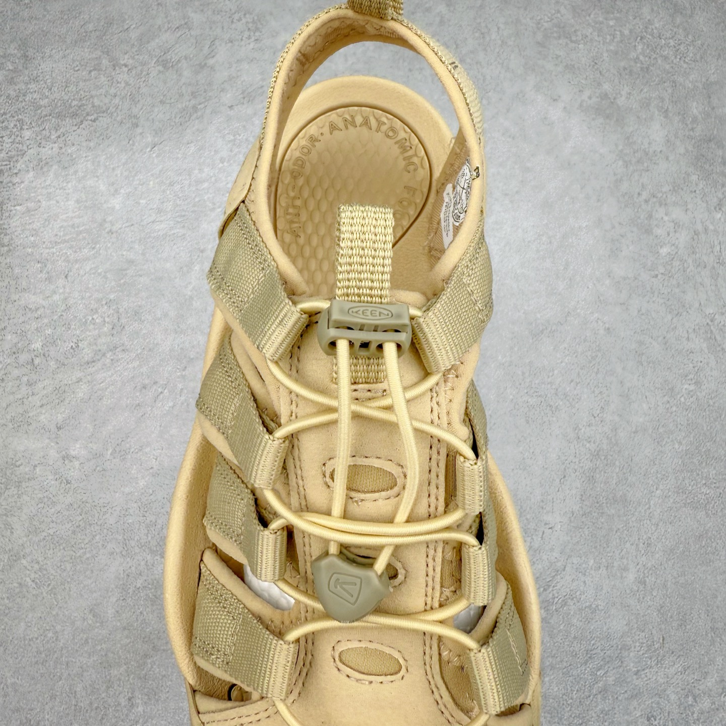 图片[5]-人气户外休闲鞋品牌-科恩Keen Uneek Flat-M 平底编织弹力穿搭溯溪涉水休闲户外凉鞋 #外贸订单出口品质#采用进口机台编制两根尼龙绳组成鞋面(快干衬里原料!!)#原装轻量级EVA中底缓震材质组合防滑橡胶外底部 夏季潮鞋,文青界的凉鞋至尊 都市机能户外品牌 KEEN 向来积极为其旗下大热鞋款 UNEEK 推出联名款，后跟为全封闭设计，快干衬里，HIGH-TRACTION橡胶外底，及轻量级EVA中底，达到轻量缓震的同时减轻重量。尺码：35 36 37 38 40 41 42 43 44 45-选品中心