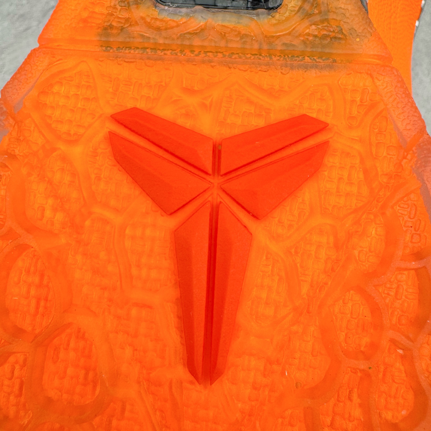 图片[19]-＃GX纯原 NK Zoom Kobe 6 Protro 科比六代 暴力橙 IH1871-800 完美复刻公司货 前掌超大Zoom Turbo气垫 后掌EVA缓震 真正的原汁原味 还原ZP脚感 全身鞋材卡料色独家定制 唯一正确喷漆工艺Swoosh 正确凹凸蛇鳞工艺 正确鞋面渐变效果 内全置真动飞态线 独立原厂模具 最大尺码达到48.5码 首批不拼图大几率过验 亲测已过 支持各种高强度实战 无需担心 上脚价 补货周期极长 脚宽建议买大半码 科比系列前掌偏窄 不影响二次销售 支持七天无理由退换 尺码：40 40.5 41 42 42.5 43 44 44.5 45 45.5 46 47.5 48.5 49.6 50.5-选品中心