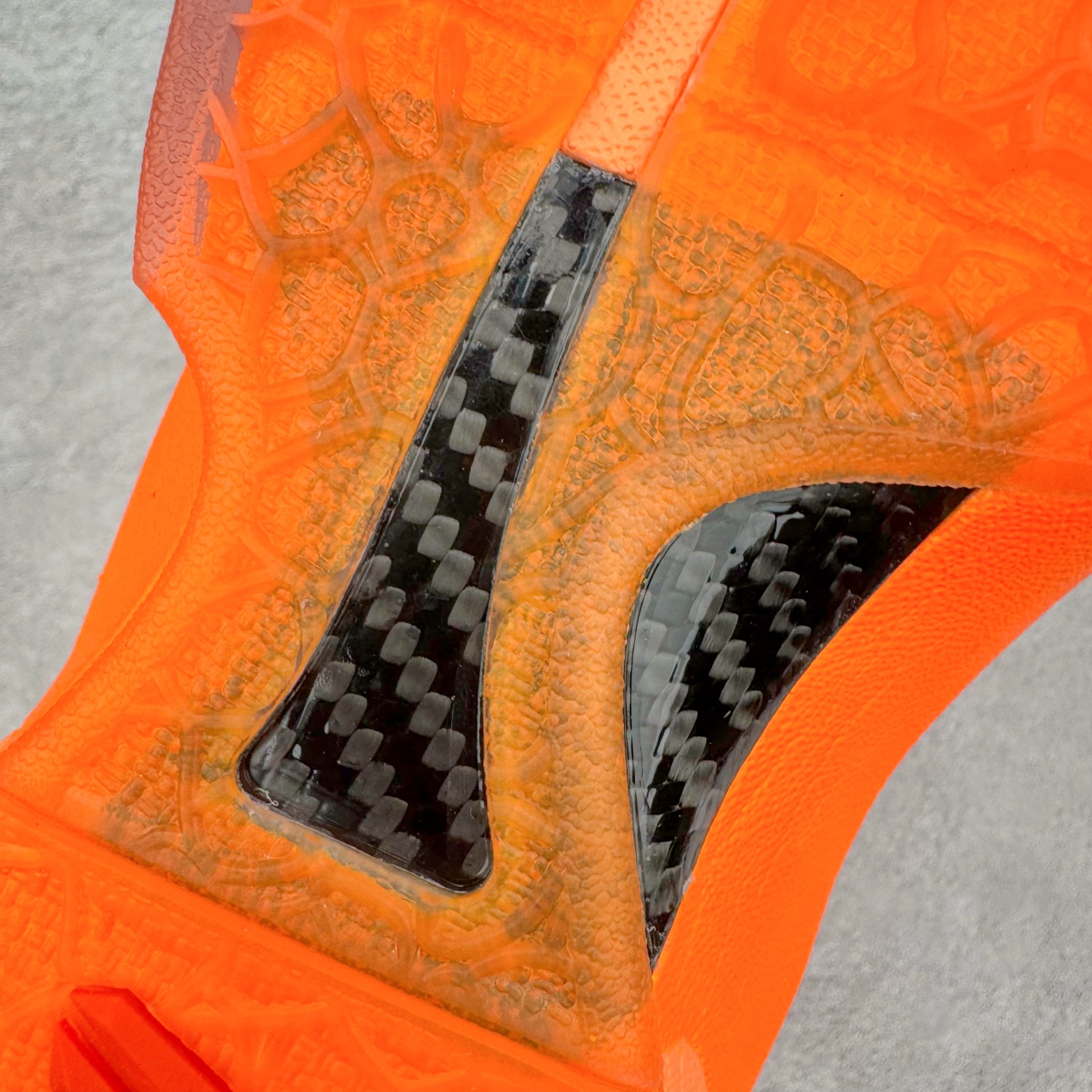 图片[18]-＃GX纯原 NK Zoom Kobe 6 Protro 科比六代 暴力橙 IH1871-800 完美复刻公司货 前掌超大Zoom Turbo气垫 后掌EVA缓震 真正的原汁原味 还原ZP脚感 全身鞋材卡料色独家定制 唯一正确喷漆工艺Swoosh 正确凹凸蛇鳞工艺 正确鞋面渐变效果 内全置真动飞态线 独立原厂模具 最大尺码达到48.5码 首批不拼图大几率过验 亲测已过 支持各种高强度实战 无需担心 上脚价 补货周期极长 脚宽建议买大半码 科比系列前掌偏窄 不影响二次销售 支持七天无理由退换 尺码：40 40.5 41 42 42.5 43 44 44.5 45 45.5 46 47.5 48.5 49.6 50.5-选品中心