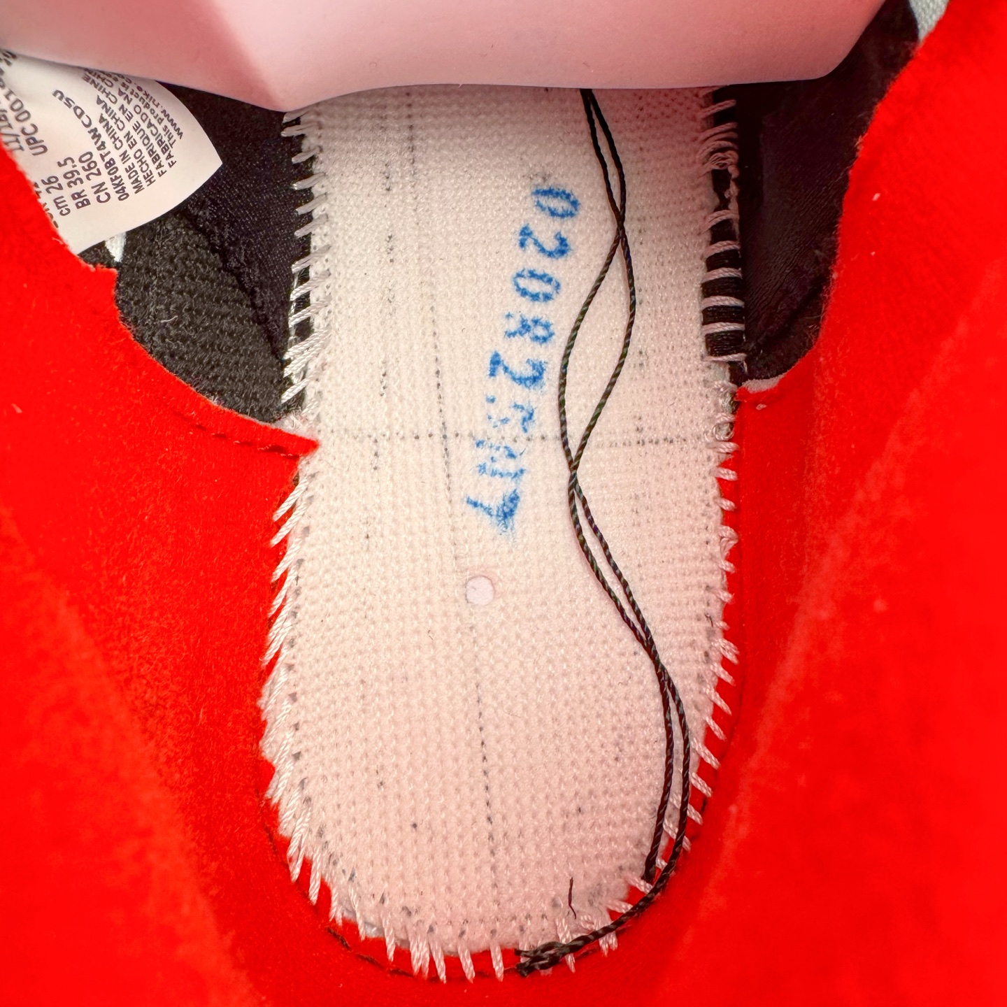 图片[11]-＃KZ纯原 Air Jordan AJ5 OG 火焰红 HQ7978-101 原厂全套原楦原纸板磨具开发 原厂皮料加持 原厂港宝加持定型后跟R度完美 同源原厂电绣 飞人针数密度立体效果一致 原厂拉帮手法 原厂配置纸衬高频鞋盒 原厂指令配双鞋带 原厂TPU网格鞋带扣 超高鞋面清洁度 最高QC检验标准 控制溢胶瑕疵 到手可放心比对发售原鞋 上脚百分百充正驾驭 尺码：40 40.5 41 42 42.5 43 44 44.5 45 46 47.5 48.5-选品中心