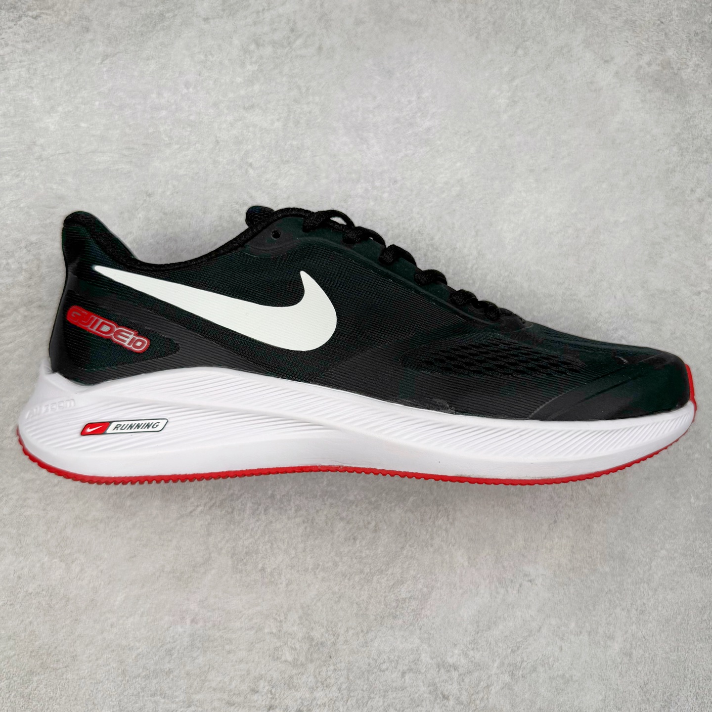 NK Air Zoom Winflo 7X 登月网面透气专业跑步鞋 采用直观设计 不论训练还是慢跑 皆可助你提升跑步表现 轻薄鞋面适合四季穿着 堪称跑步常备单品 富有支撑力 为双足提供出色包覆 足底巧搭两个 Zoom Air 缓震配置（比 Pegasus 38 多 1 个）塑就出众的回弹迈步效果 经典战马回归 值得信赖 如你添翼 伴你畅享凌跃时刻 尺码：36 36.5 37.5 38 38.5 39 40 40.5 41 42 42.5 43 44 44.5 45-选品中心