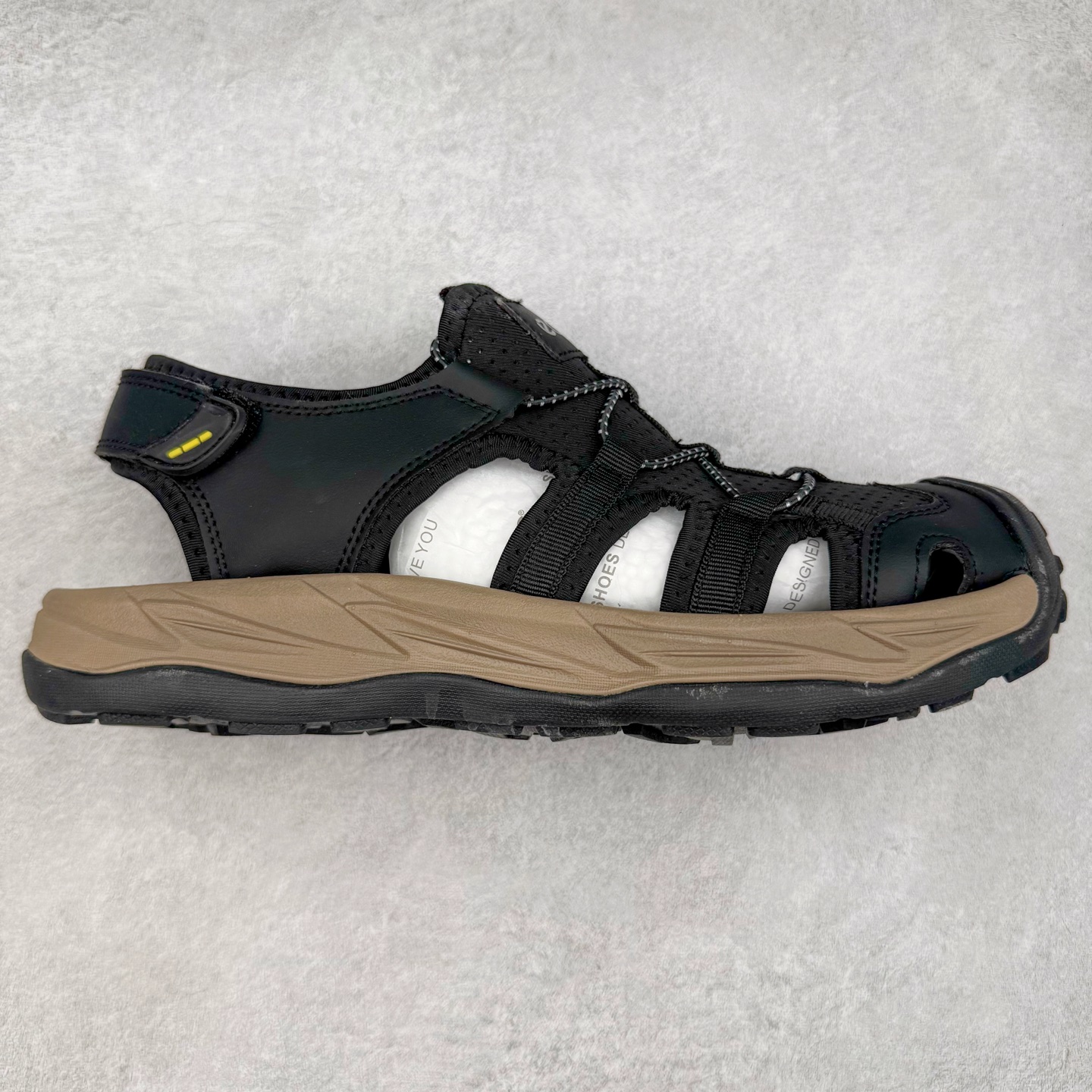 图片[6]-人气户外休闲鞋品牌-科恩Keen Uneek Flat-M 平底编织弹力穿搭溯溪涉水休闲户外凉鞋 #外贸订单出口品质#采用进口机台编制两根尼龙绳组成鞋面(快干衬里原料!!)#原装轻量级EVA中底缓震材质组合防滑橡胶外底部 夏季潮鞋,文青界的凉鞋至尊 都市机能户外品牌 KEEN 向来积极为其旗下大热鞋款 UNEEK 推出联名款，后跟为全封闭设计，快干衬里，HIGH-TRACTION橡胶外底，及轻量级EVA中底，达到轻量缓震的同时减轻重量。尺码：35 36 37 38 40 41 42 43 44 45-选品中心