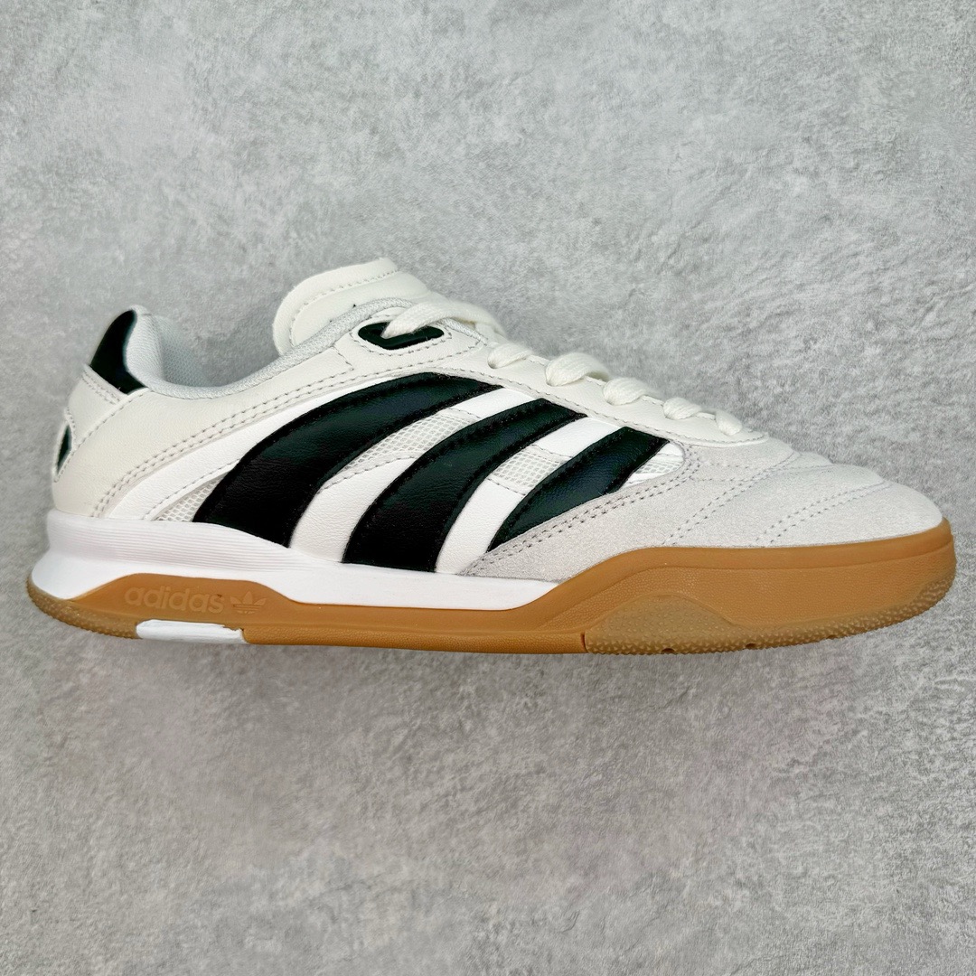 图片[7]-AD Predator Mundial 猎鹰世界杯系列德训足球风百搭低帮休闲运动鞋继充满怀旧气息的 Predator 24 获得巨大成功之后，adidas Originals 为我们带来了Predator Mundial——一款纯粹的生活方式单品，承载了 Copa Mundial 的历史和传统，结合了 Predator 的性能美学，并重新包装为街道。它最初有两种配色：经典的“Core Black/Cloud White/Crystal White”外观，其中还加入了红色来完成传统的 Predator 外观，以及,它淡化了颜色链接到 Predator，以获得更加生活方式主导的外观。 尺码：36 36⅔ 37⅓ 38 38⅔ 39⅓ 40 40⅔ 41⅓ 42 42⅔ 43⅓ 44 45-选品中心