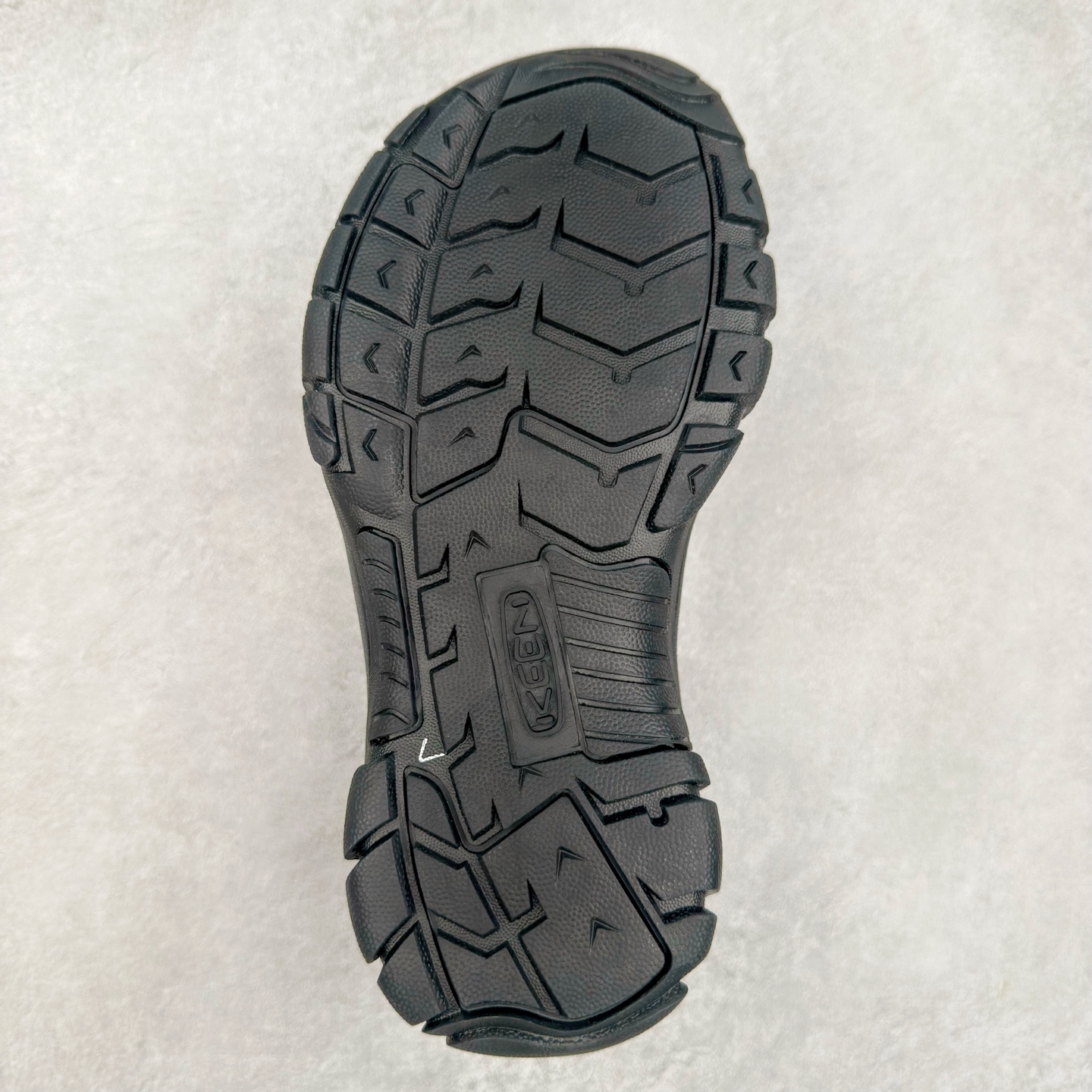 图片[9]-人气户外休闲鞋品牌-科恩Keen Uneek Flat-M 平底编织弹力穿搭溯溪涉水休闲户外凉鞋 #外贸订单出口品质#采用进口机台编制两根尼龙绳组成鞋面(快干衬里原料!!)#原装轻量级EVA中底缓震材质组合防滑橡胶外底部 夏季潮鞋,文青界的凉鞋至尊 都市机能户外品牌 KEEN 向来积极为其旗下大热鞋款 UNEEK 推出联名款，后跟为全封闭设计，快干衬里，HIGH-TRACTION橡胶外底，及轻量级EVA中底，达到轻量缓震的同时减轻重量。尺码：35 36 37 38 40 41 42 43 44 45-选品中心