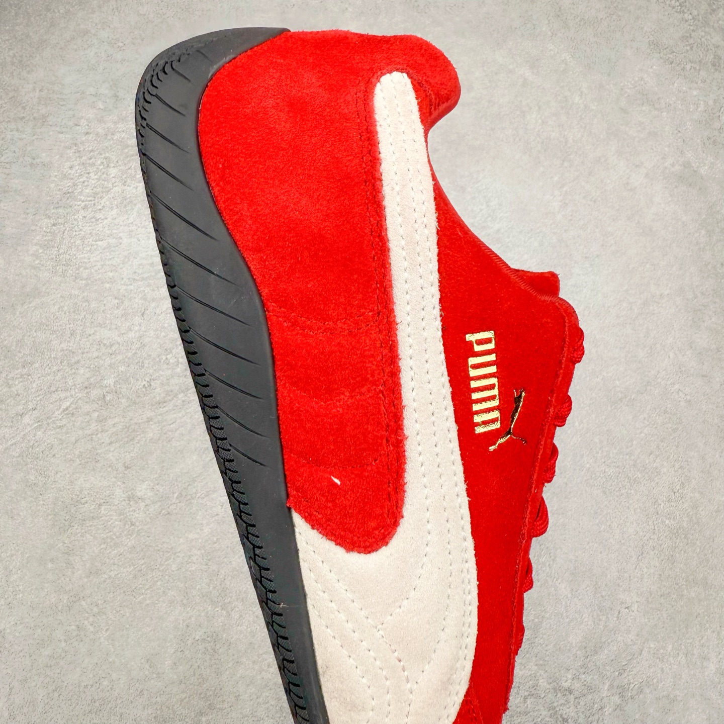 图片[6]-＃纯原盲盒福利 PUMA Speedca OG 彪马极速赛车系列低帮德训风拼接复古百搭休闲运动赛车鞋 白菜价亏本清仓套现转新款 机不可失 好好把握 随机一双 只选尺码 商品款式均为上架顶级款式 单品零售价格2×× 保证稳赚不赔 无通货 无烂货 会有轻微瑕疵的情况 友情提醒 买到是亏还是赚 每个人定义不同福袋闷包理论上和赌博心理相同玩的就是惊喜 玩的就是心跳活动商品无严重质量问题不退换‼️尺码：35 36 36.5 37 38 38.5 39 40 40.5 41 42 42.5 43 44 44.5 45-选品中心