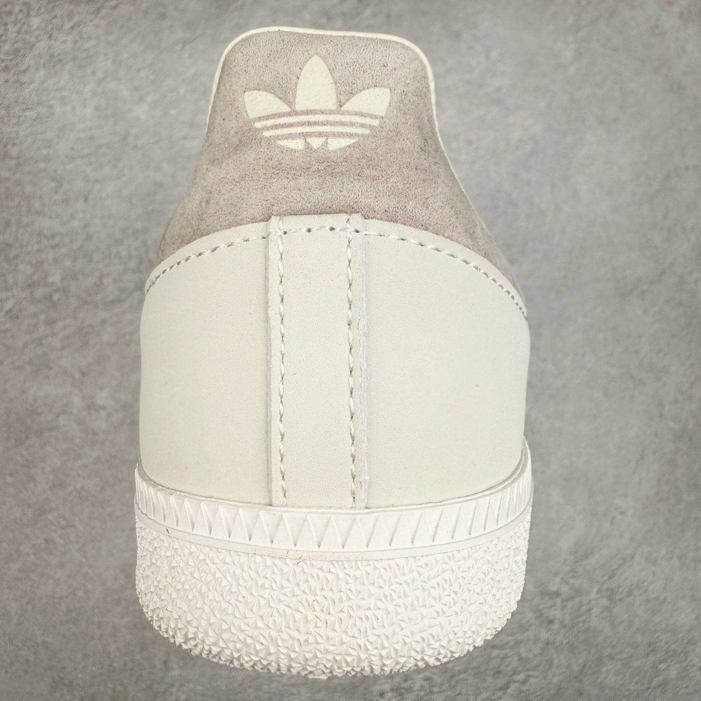 图片[8]-＃纯原盲盒福利 AD Original Samba OG 桑巴复古经典轻便板鞋 白菜价亏本清仓套现转新款 机不可失 好好把握 随机一双 只选尺码 商品款式均为上架顶级款式 单品零售价格2×× 保证稳赚不赔 无通货 无烂货 会有轻微瑕疵的情况 友情提醒 买到是亏还是赚 每个人定义不同福袋闷包理论上和赌博心理相同玩的就是惊喜 玩的就是心跳活动商品无严重质量问题不退换‼️尺码：35 36 36.5 37 38 38.5 39 40 40.5 41 42 42.5 43 44 44.5 45-选品中心