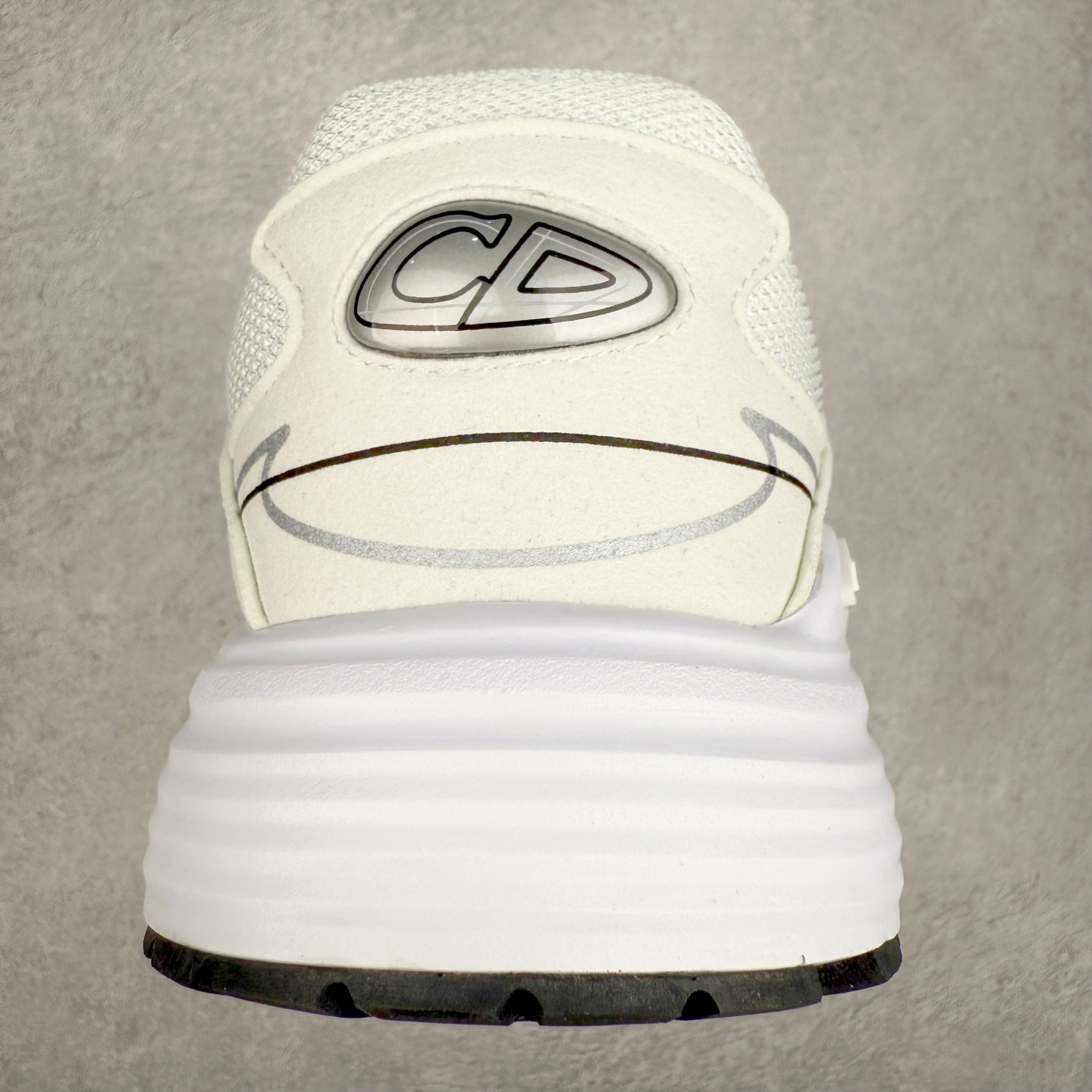 图片[8]-＃福利特价 Dior B30 迪奥网眼织物低帮运动休闲鞋 该款系列采用黑网色眼织物白和色科技料面精心制 作饰以反光“CD30”图形标志 外格轻盈的刻雕效果橡胶鞋搭底配标志性点的缀提升格调 内弹部力细节塑造想理的舒适穿着体验可与各休式闲造型配搭 彰显尚时现代的运风动范 尺码：36 37 35 39 40 41 42 43 44 45-选品中心