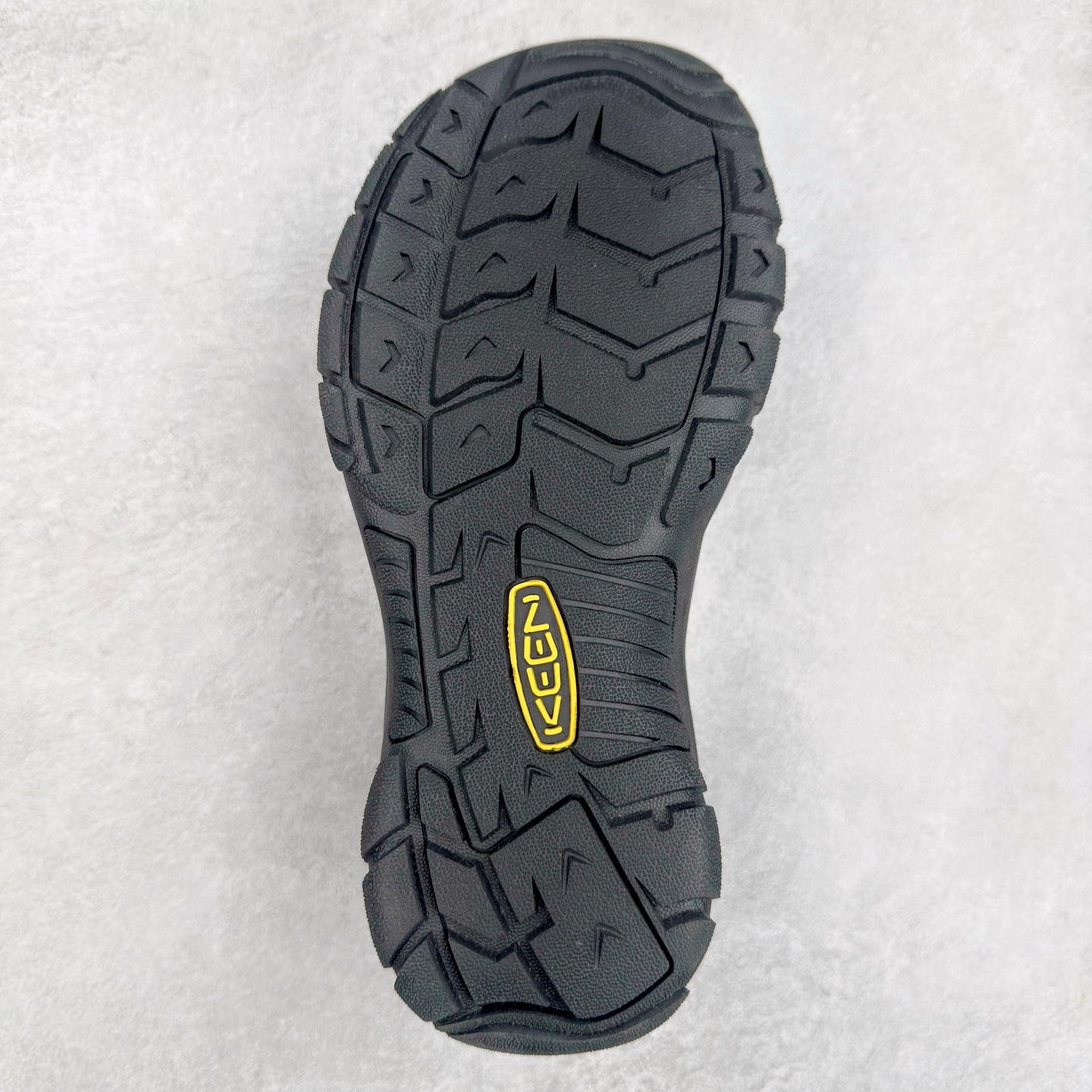 图片[9]-人气户外休闲鞋品牌-科恩Keen Uneek Flat-M 平底编织弹力穿搭溯溪涉水休闲户外凉鞋 #外贸订单出口品质#采用进口机台编制两根尼龙绳组成鞋面(快干衬里原料!!)#原装轻量级EVA中底缓震材质组合防滑橡胶外底部 夏季潮鞋,文青界的凉鞋至尊 都市机能户外品牌 KEEN 向来积极为其旗下大热鞋款 UNEEK 推出联名款，后跟为全封闭设计，快干衬里，HIGH-TRACTION橡胶外底，及轻量级EVA中底，达到轻量缓震的同时减轻重量。尺码：35 36 37 38 40 41 42 43 44 45-选品中心