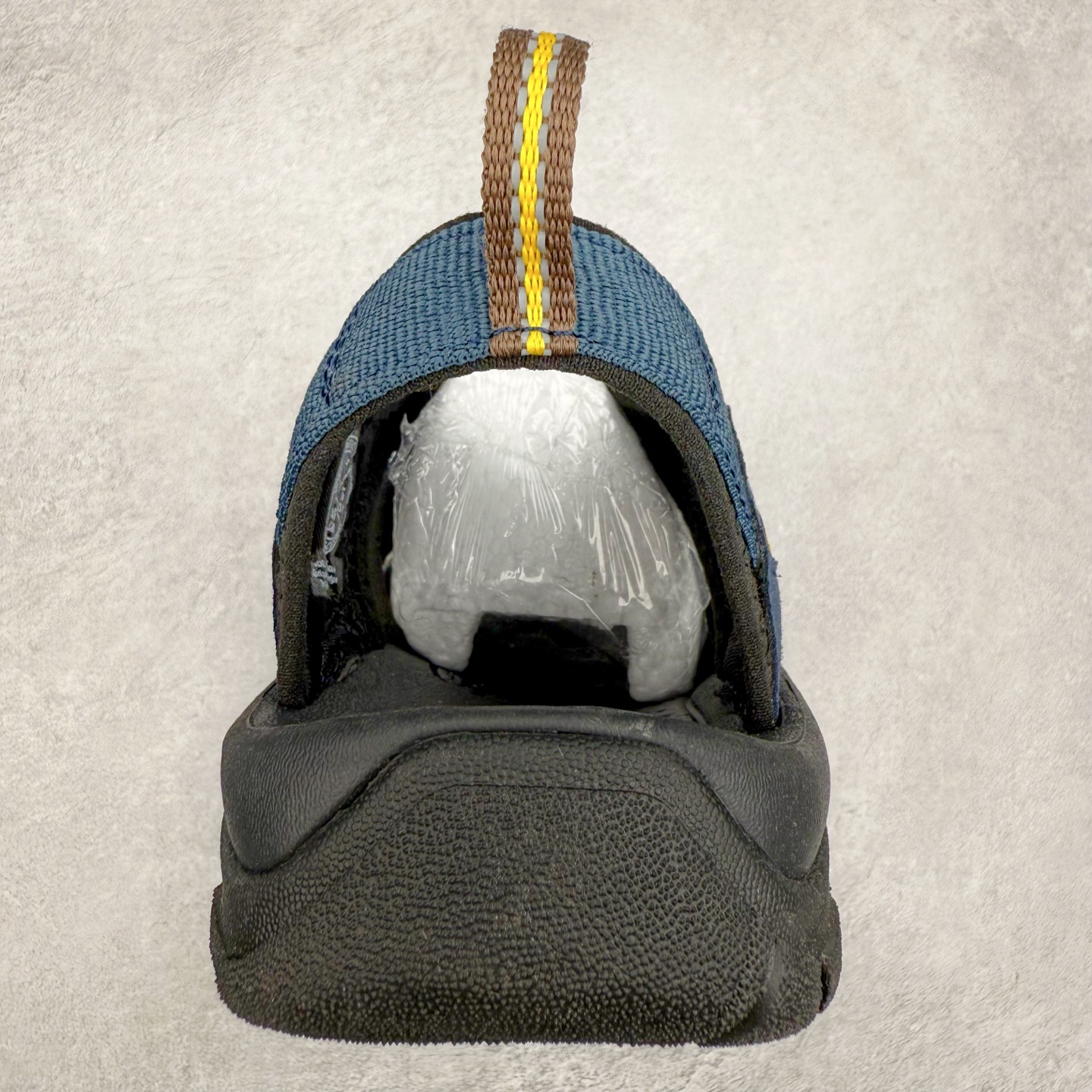 图片[8]-人气户外休闲鞋品牌-科恩Keen Uneek Flat-M 平底编织弹力穿搭溯溪涉水休闲户外凉鞋 #外贸订单出口品质#采用进口机台编制两根尼龙绳组成鞋面(快干衬里原料!!)#原装轻量级EVA中底缓震材质组合防滑橡胶外底部 夏季潮鞋,文青界的凉鞋至尊 都市机能户外品牌 KEEN 向来积极为其旗下大热鞋款 UNEEK 推出联名款，后跟为全封闭设计，快干衬里，HIGH-TRACTION橡胶外底，及轻量级EVA中底，达到轻量缓震的同时减轻重量。尺码：35 36 37 38 40 41 42 43 44 45-选品中心