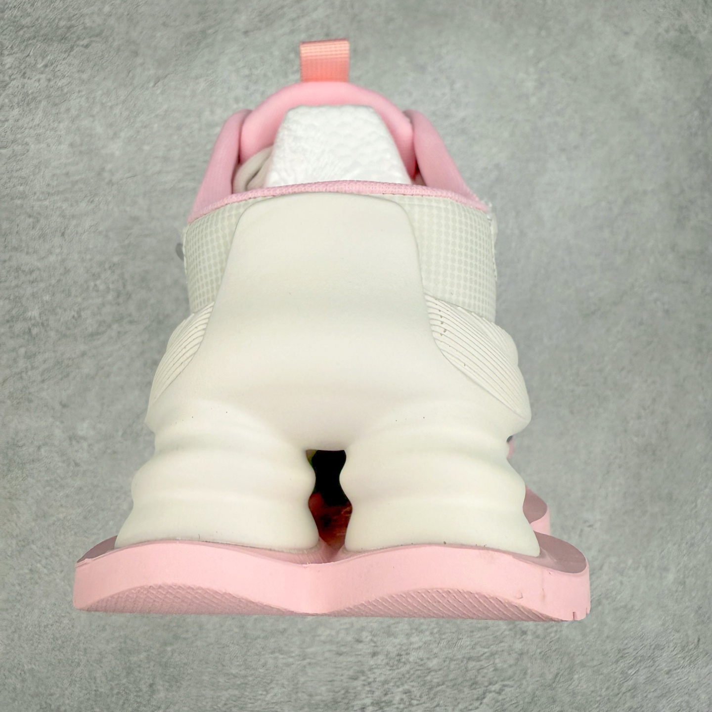 图片[8]-GG-CC白鹿同款老爹鞋 舒适百搭厚底春季新款女士休闲运动鞋系列 #广东大厂出品 完美细节 大长腿时髦look轻松定格 不费力展现率性氛围 酷帅机能风不规则设计大底 GGCC拼色造型设计 轻便舒适百搭 不管怎么搭都敲好看~ 尺码：35 36 37 38 39 40-选品中心