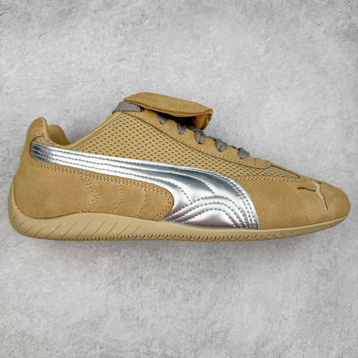 图片[6]-＃纯原盲盒福利 PUMA Speedca OG 彪马极速赛车系列低帮德训风拼接复古百搭休闲运动赛车鞋 白菜价亏本清仓套现转新款 机不可失 好好把握 随机一双 只选尺码 商品款式均为上架顶级款式 单品零售价格2×× 保证稳赚不赔 无通货 无烂货 会有轻微瑕疵的情况 友情提醒 买到是亏还是赚 每个人定义不同福袋闷包理论上和赌博心理相同玩的就是惊喜 玩的就是心跳活动商品无严重质量问题不退换‼️尺码：35 36 36.5 37 38 38.5 39 40 40.5 41 42 42.5 43 44 44.5 45-选品中心