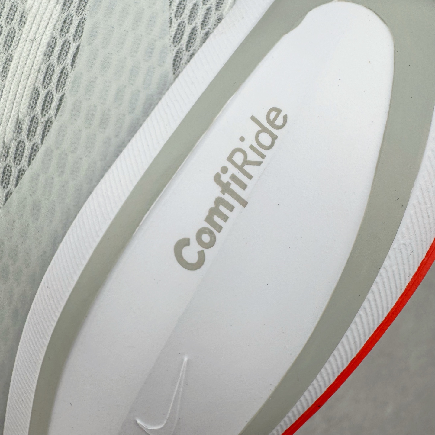 图片[10]-＃TG纯原 NK Journey Run 旅程慢跑系列低帮轻质缓震休闲运动公路跑步鞋 FN0228-106 采用科技织法轻盈织物合成鞋面材质 搭载柔软厚实ComfiRide 泡绵缓震组合外置防滑耐磨橡胶底片 穿上 Journey Run 公路跑步鞋 尽情畅跑 享受每一步的风景 搭载柔软厚实的 ComfiRide 泡绵缓震配置 助你征服充满挑战的路面 大步流星 微笑前行 该鞋款舒适非凡 让你爱不释脚 尺码：35.5 36 36.5 37.5 38 38.5 39 40 40.5 41 42 42.5 43 44 44.5 45-选品中心