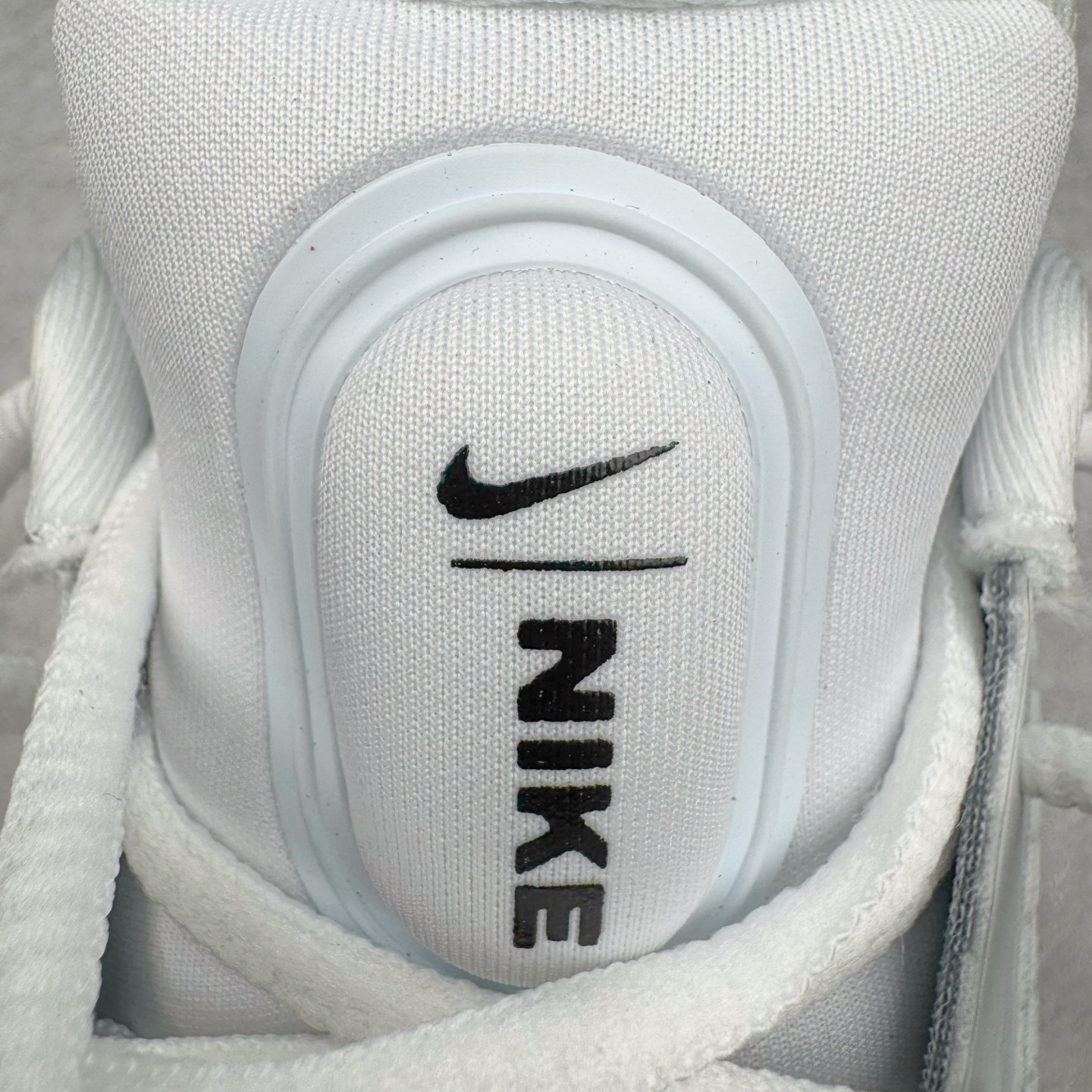 图片[20]-＃TG纯原 NK Journey Run 旅程慢跑系列低帮轻质缓震休闲运动公路跑步鞋 FN0228-106 采用科技织法轻盈织物合成鞋面材质 搭载柔软厚实ComfiRide 泡绵缓震组合外置防滑耐磨橡胶底片 穿上 Journey Run 公路跑步鞋 尽情畅跑 享受每一步的风景 搭载柔软厚实的 ComfiRide 泡绵缓震配置 助你征服充满挑战的路面 大步流星 微笑前行 该鞋款舒适非凡 让你爱不释脚 尺码：35.5 36 36.5 37.5 38 38.5 39 40 40.5 41 42 42.5 43 44 44.5 45-选品中心