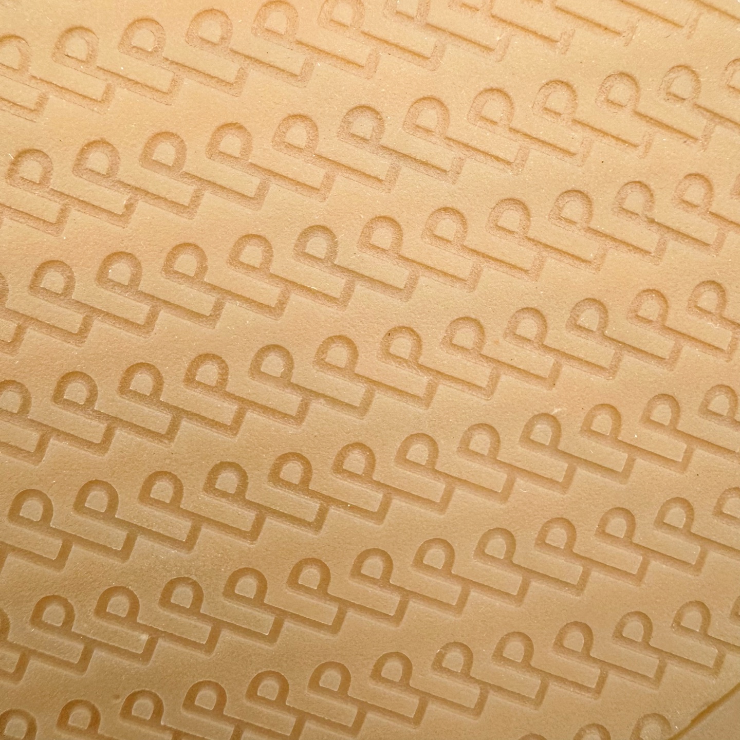 图片[19]-＃GD广顶 Loro Piana Tennis Walk Low 生活系列低帮复古百搭德训风休闲运动板鞋 意大利顶级奢侈品牌·诺悠翩雅 这款新款绒面革网球鞋采用超低帮设计 适合全年穿着 并具有防水性能 包边鞋底营造轻松迷人的色彩组合 将功能性与低调个性风格和谐融合 打造都市着装的理想鞋履选择 鞋跟处饰以Kummel色嵌片 柔软小牛皮鞋舌 压印LP徽标 棉质鞋带 材质：鞋面：牛剖层绒面革 鞋底：橡胶 衬里：牛皮革 尺码：37 38 39 40 41 42 43 44 45-选品中心