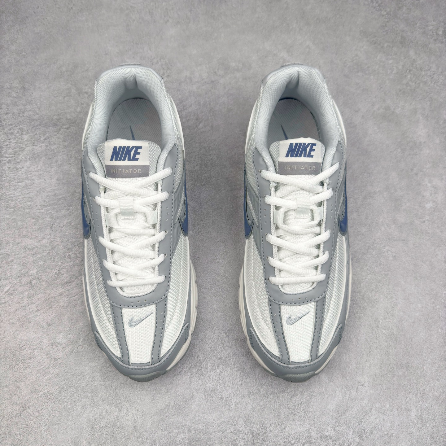 图片[2]-NK Initiator 创始者系列复古老爹鞋运动舒适复古网布合成革减震防滑耐磨低帮休闲跑步鞋 HQ1511-121 Ins爆火全新韩系古着风 回味经典 采用透气网眼鞋面和支撑覆盖层 自然运动设计的Phlyon中底用于缓冲 BRS 1000碳橡胶外底具有轻质柔韧性 牵引力和耐用性 尺码：36 36.5 37.5 38 38.5 39 40 40.5 41 42 42.5 43 44 45-选品中心