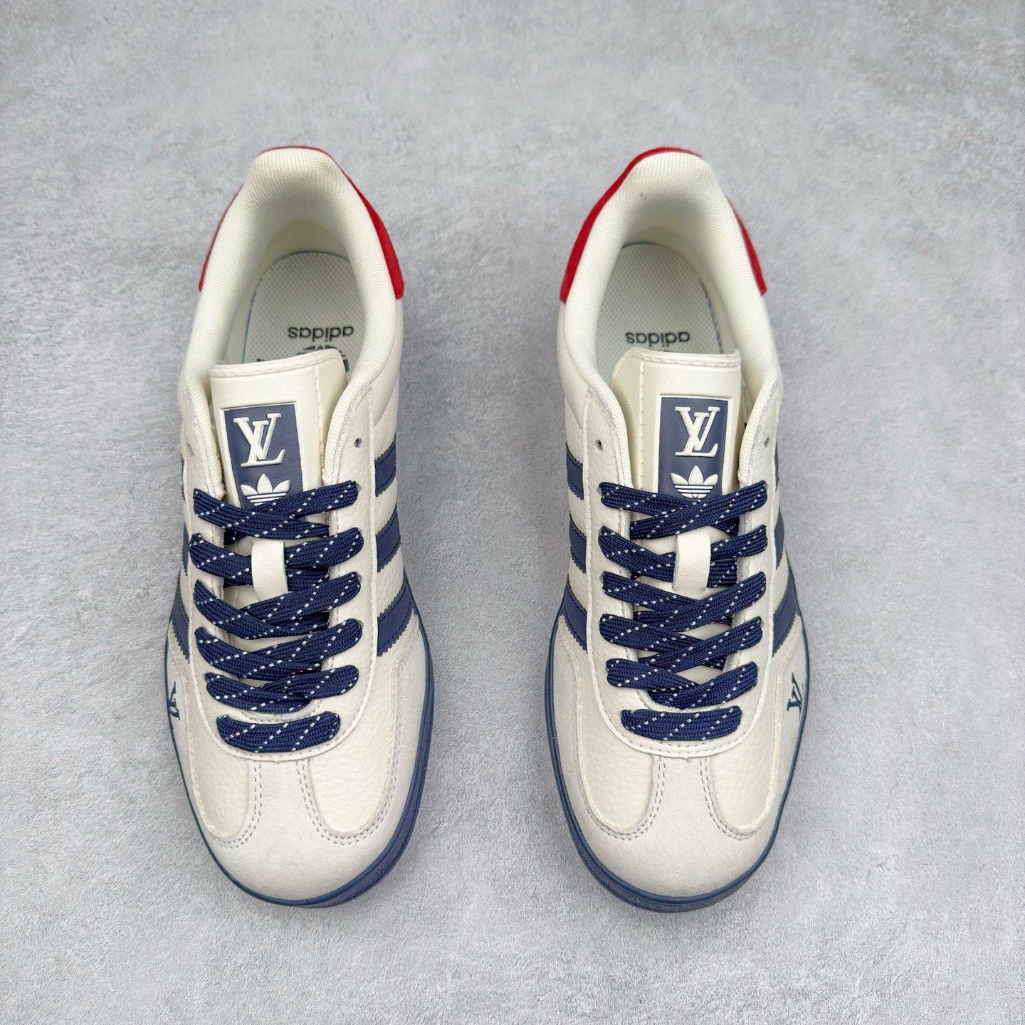 图片[2]-＃C2 AD Gazelle Indoor Trainers 羚羊内训系列低帮复古百搭休闲运动德训风板鞋 DM1234 90年代经典的复刻版！自60年代以足球训练鞋面世以来,Gazelle就以其经典设计席卷全球。1991年版本的复刻,再造经典Gazelle。采用皮革打造,搭配浊色细节,让这款经典更加简约。尺码：36 36⅔ 37⅓ 38 38⅔ 39⅓ 40 40⅔ 41⅓ 42 42⅔ 43⅓ 44⅓ 44⅔ 45-选品中心