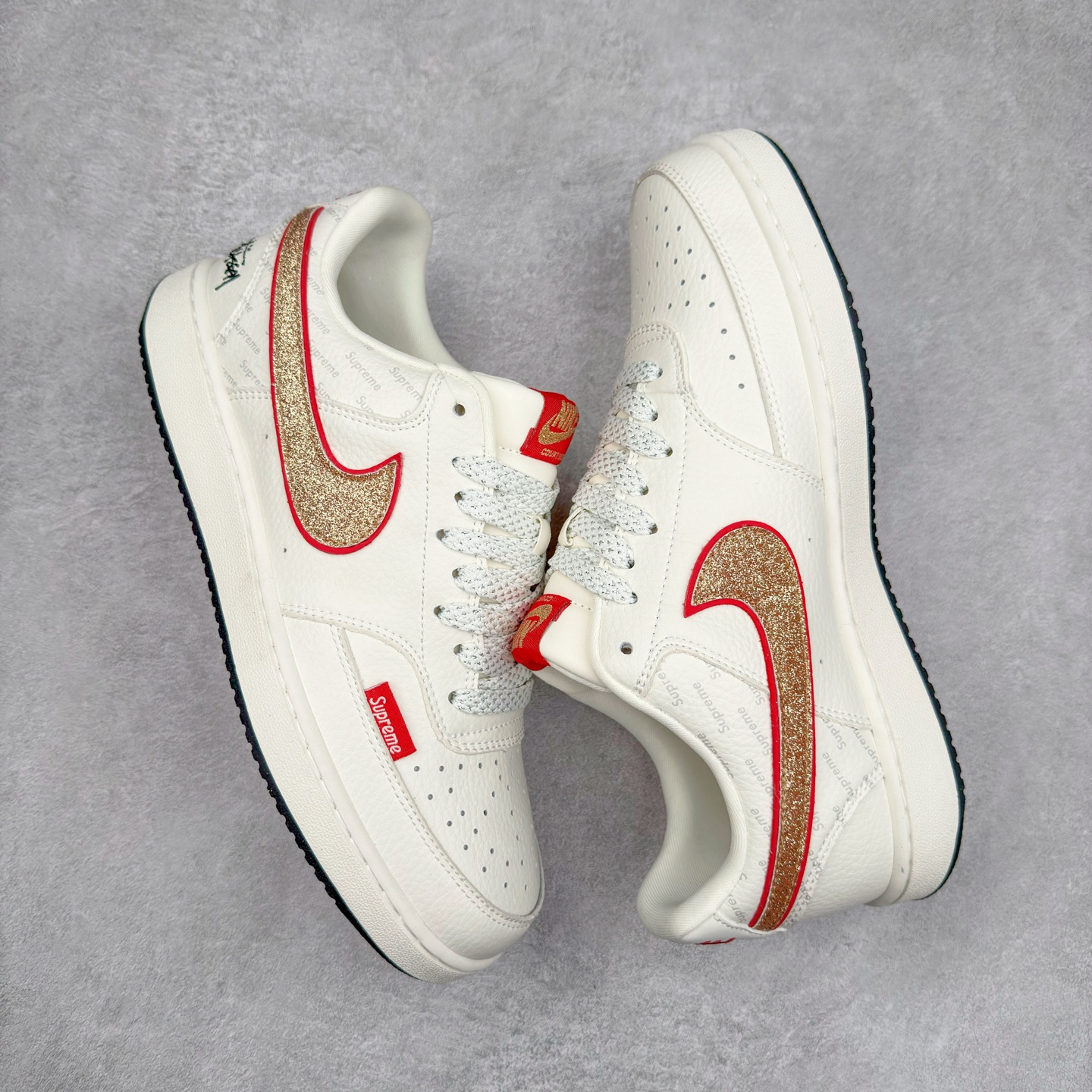 图片[3]-＃C2 NK Court Vision Low CV低帮复古百搭透气休闲运动板鞋 FD5188-126 口碑实力大厂出品 出货即市场巅峰 全套原纸板楦头开发 原汁原味 完美呈现版型 原数据独家私模大底 超高清洁度 极限压缩成本 超级跑量款式 经典耐用的设计 兼顾舒适脚感和出众风范 演绎匠心之作 结构性的支撑贴合感结合复古篮球设计 塑就场外全明星风范 实拍调校N版已经零色差零失真 百分百还原实物色彩所见即所得 不存在货不对板色差等低级问题 选购参考实物拍摄 不混卖不参货 只用心做好货严格选品 承诺混一赔十 尺码：36 36.5 37.5 38 38.5 39 40 40.5 41 42 42.5 43 44 44.5 45-选品中心