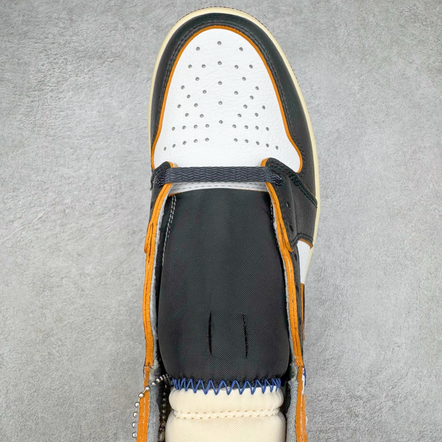 图片[4]-＃XP纯原 Union x Air Jordan AJ1 Retro High NRG 联名四色拼接黑白红 BV1300-106 原盒原配 原厂拉帮工艺 针距密度一致 全新升级网板中底 原楦原纸板开发 后跟弧度收口自然不对折 极致一眼正品既视感 原厂皮料 进口玻璃冲刀皮料裁剪零毛边 承诺百分百一致原鞋 全鞋电脑针车工艺 鞋面清洁度最高QC检验标准 控制溢胶 飞翼3D高频深度立体 鞋盒、防尘纸 均采购来自原厂 尺码：36 36.5 37.5 38 38.5 39 40 40.5 41 42 42.5 43 44 44.5 45 46 47.5-选品中心