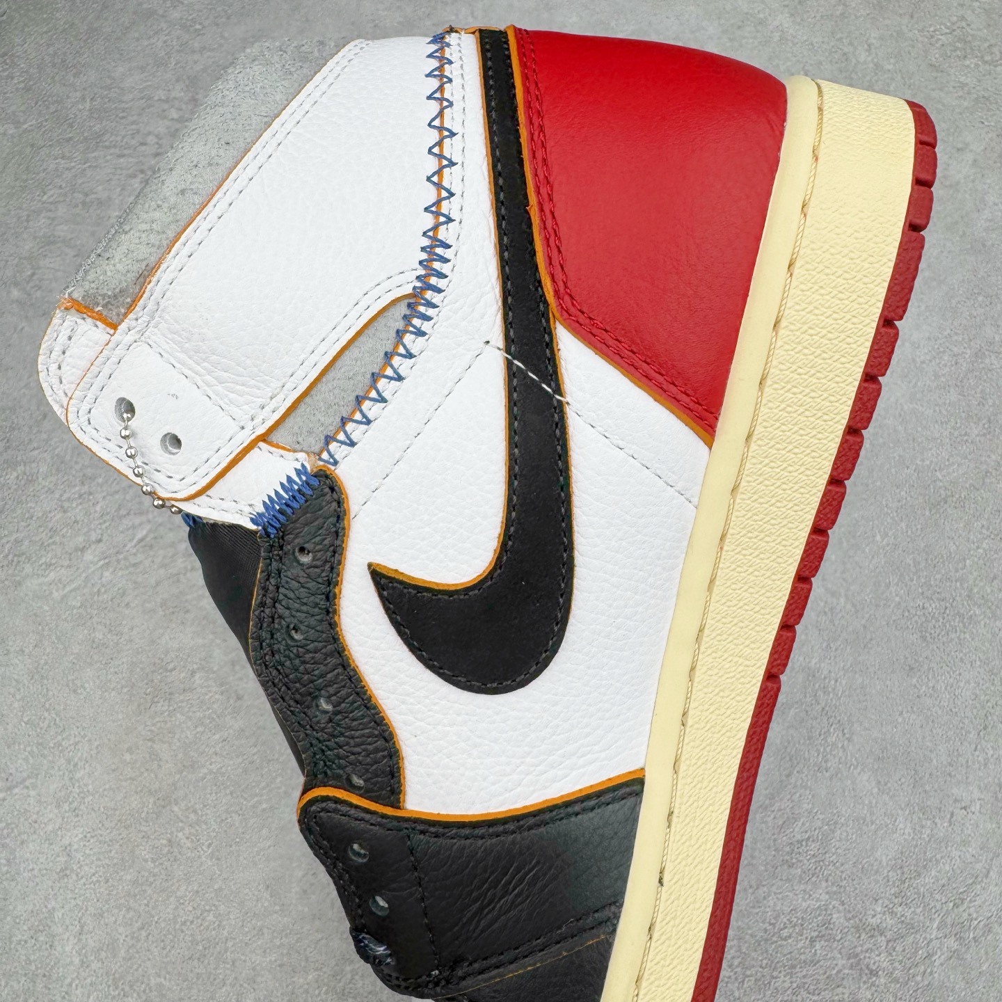 图片[7]-＃XP纯原 Union x Air Jordan AJ1 Retro High NRG 联名四色拼接黑白红 BV1300-106 原盒原配 原厂拉帮工艺 针距密度一致 全新升级网板中底 原楦原纸板开发 后跟弧度收口自然不对折 极致一眼正品既视感 原厂皮料 进口玻璃冲刀皮料裁剪零毛边 承诺百分百一致原鞋 全鞋电脑针车工艺 鞋面清洁度最高QC检验标准 控制溢胶 飞翼3D高频深度立体 鞋盒、防尘纸 均采购来自原厂 尺码：36 36.5 37.5 38 38.5 39 40 40.5 41 42 42.5 43 44 44.5 45 46 47.5-选品中心