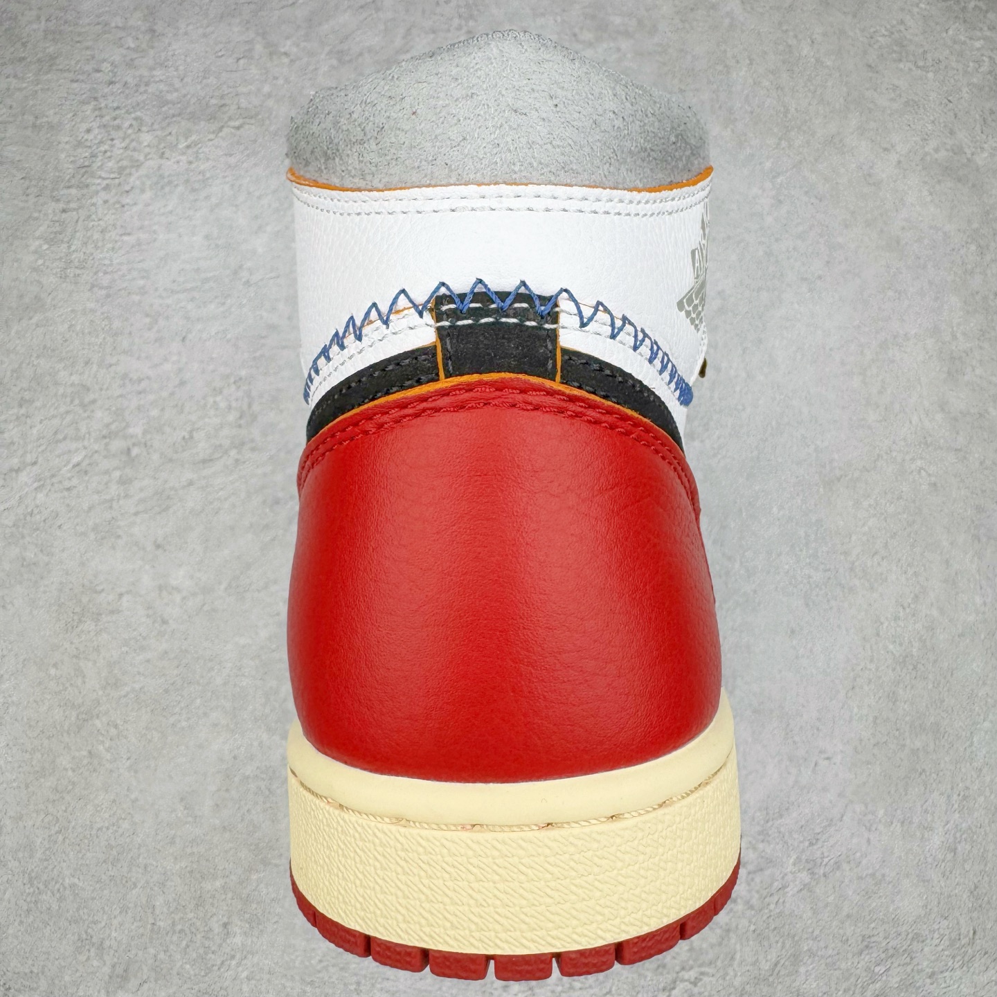 图片[8]-＃XP纯原 Union x Air Jordan AJ1 Retro High NRG 联名四色拼接黑白红 BV1300-106 原盒原配 原厂拉帮工艺 针距密度一致 全新升级网板中底 原楦原纸板开发 后跟弧度收口自然不对折 极致一眼正品既视感 原厂皮料 进口玻璃冲刀皮料裁剪零毛边 承诺百分百一致原鞋 全鞋电脑针车工艺 鞋面清洁度最高QC检验标准 控制溢胶 飞翼3D高频深度立体 鞋盒、防尘纸 均采购来自原厂 尺码：36 36.5 37.5 38 38.5 39 40 40.5 41 42 42.5 43 44 44.5 45 46 47.5-选品中心