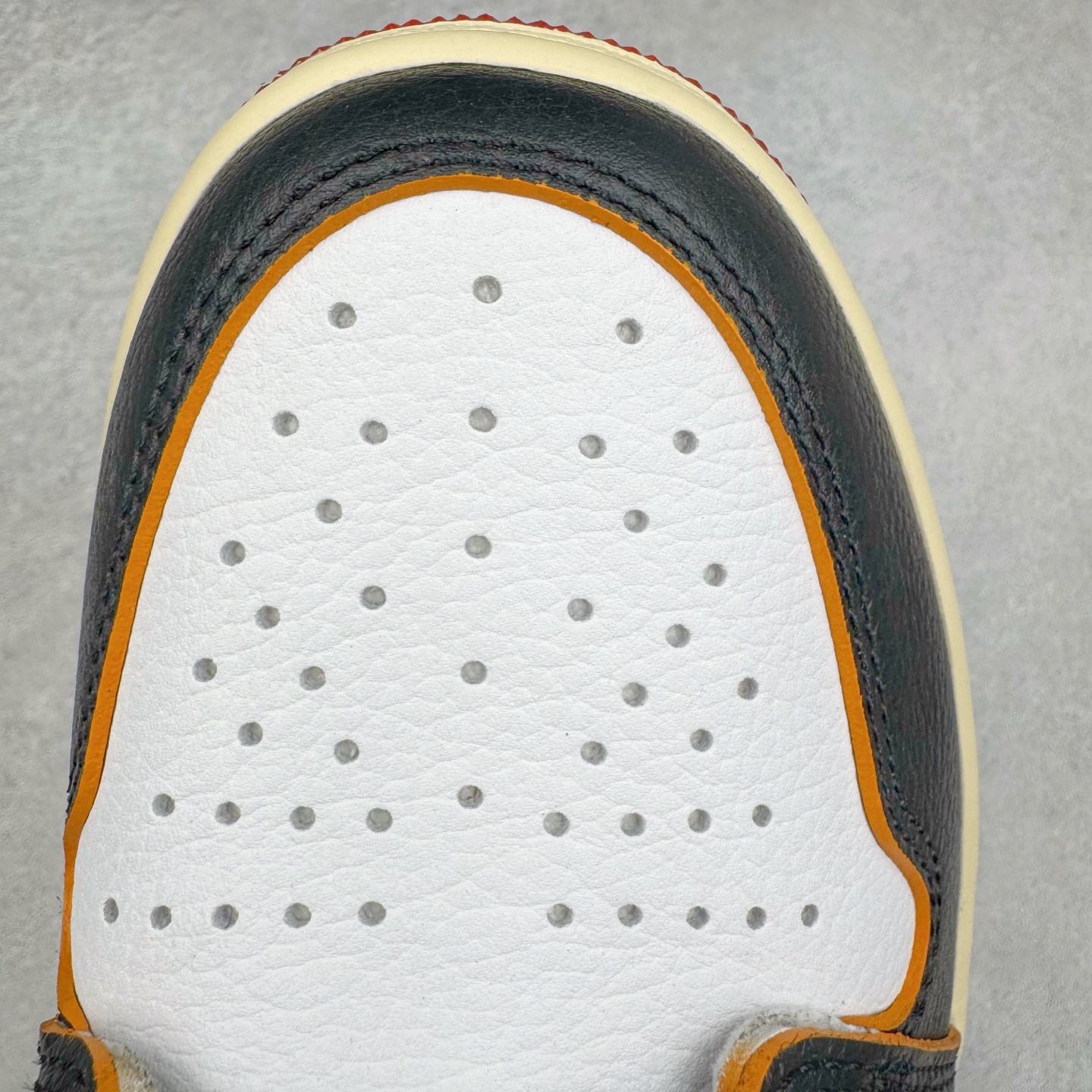 图片[10]-＃XP纯原 Union x Air Jordan AJ1 Retro High NRG 联名四色拼接黑白红 BV1300-106 原盒原配 原厂拉帮工艺 针距密度一致 全新升级网板中底 原楦原纸板开发 后跟弧度收口自然不对折 极致一眼正品既视感 原厂皮料 进口玻璃冲刀皮料裁剪零毛边 承诺百分百一致原鞋 全鞋电脑针车工艺 鞋面清洁度最高QC检验标准 控制溢胶 飞翼3D高频深度立体 鞋盒、防尘纸 均采购来自原厂 尺码：36 36.5 37.5 38 38.5 39 40 40.5 41 42 42.5 43 44 44.5 45 46 47.5-选品中心