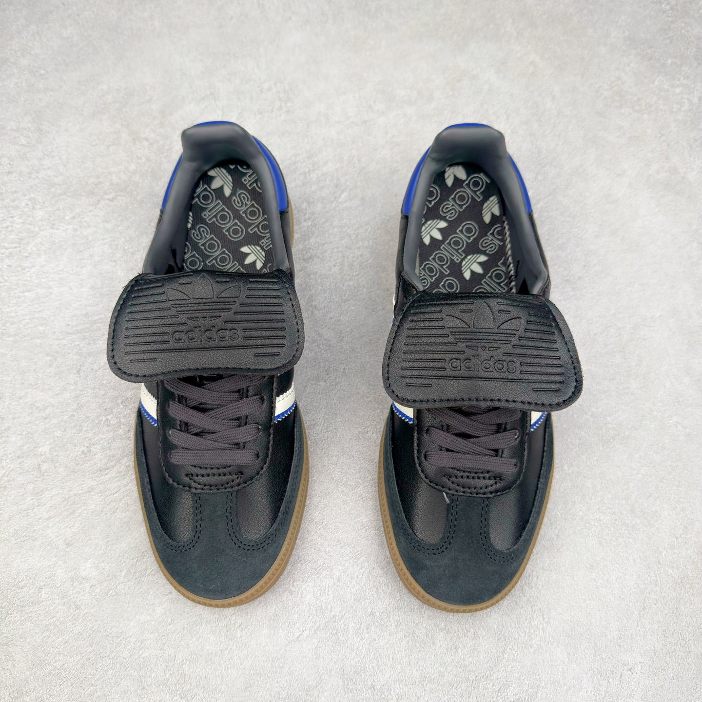 图片[2]-AD Original Samba OG 复古经典轻便板鞋 JQ5125 这款桑巴鞋展示了高质量的工艺 带有装饰的超锁缝制和无缝的手感 柔软、柔软的皮革造型和标志性的3条纹完成了精致的外观 正规合身鞋带 鞋面上有绒面鞋垫 橡胶鞋底 享受正畸套筒软感 自50年代首次亮相以来就一直在赢得粉丝的青睐 尺码：36 36.5 37.5 38 38.5 39 40 40.5 41 42 42.5 43 44 44.5 45-选品中心